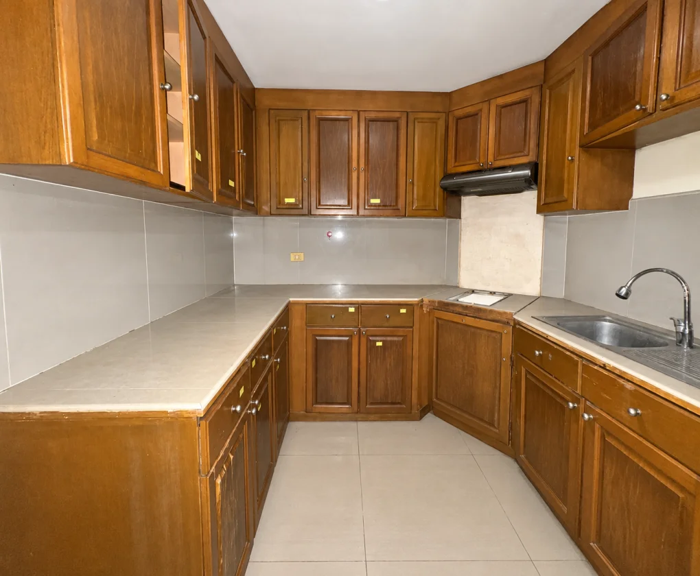 West Of Ayala Condominium | 1BR 58sqm Condo for Sale in Makati City