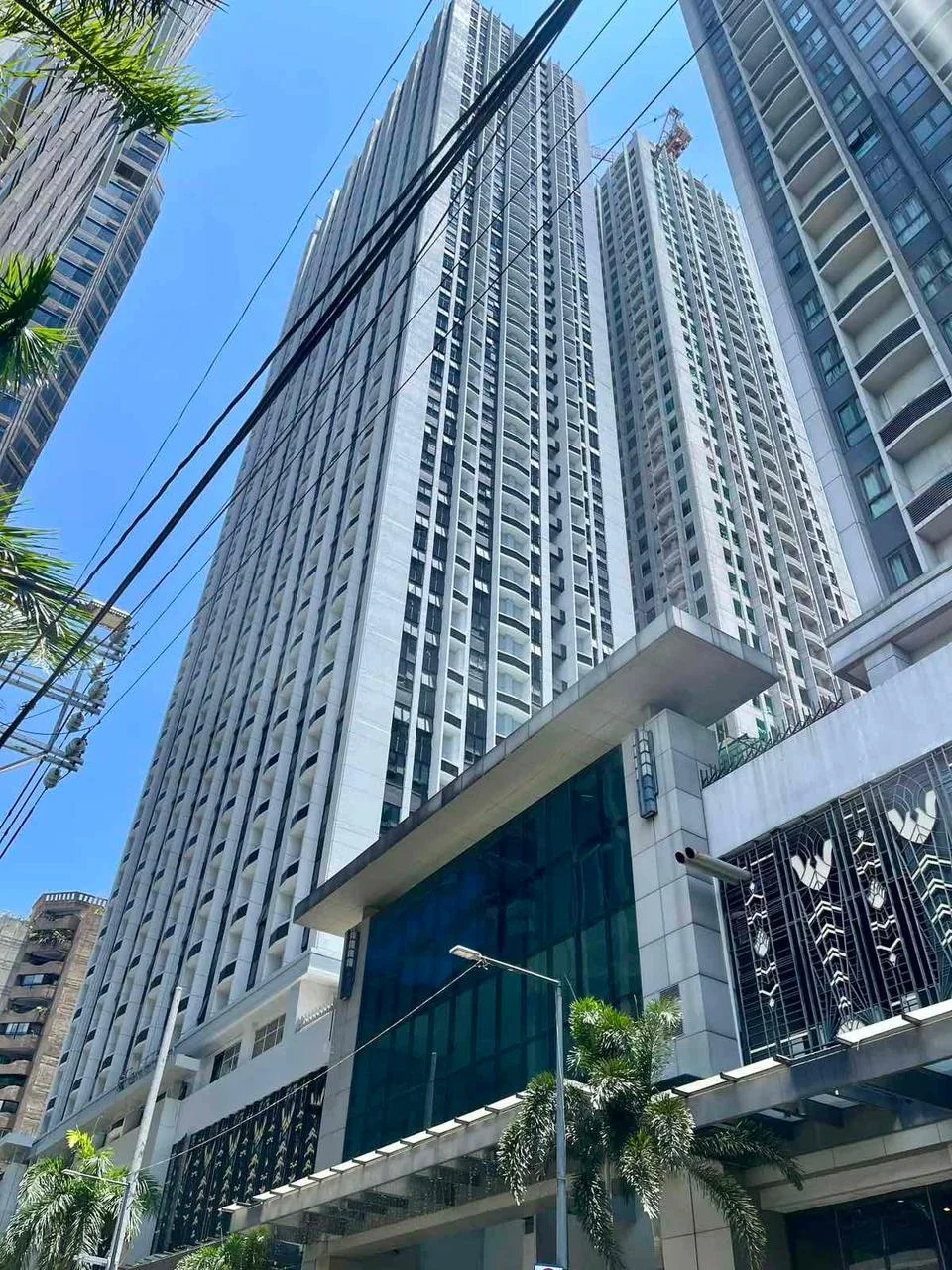 The Sapphire Bloc | 1BR 36sqm Condo for Sale in Pasig City