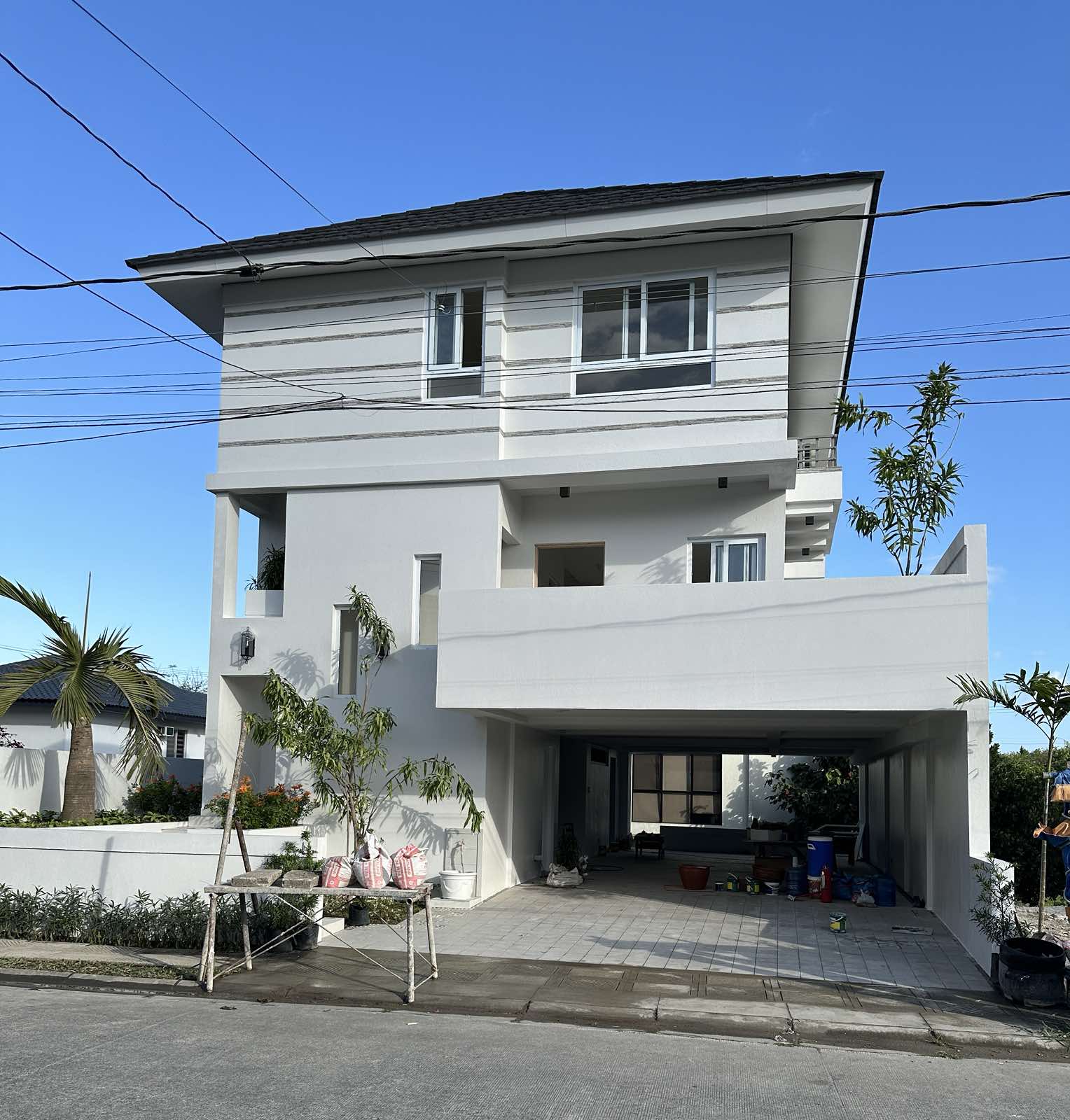 3-Storey House & Lot with Basement for Sale in Verdana Homes Daang Hari, Cavite | 6 Bedrooms, 4-Car Garage