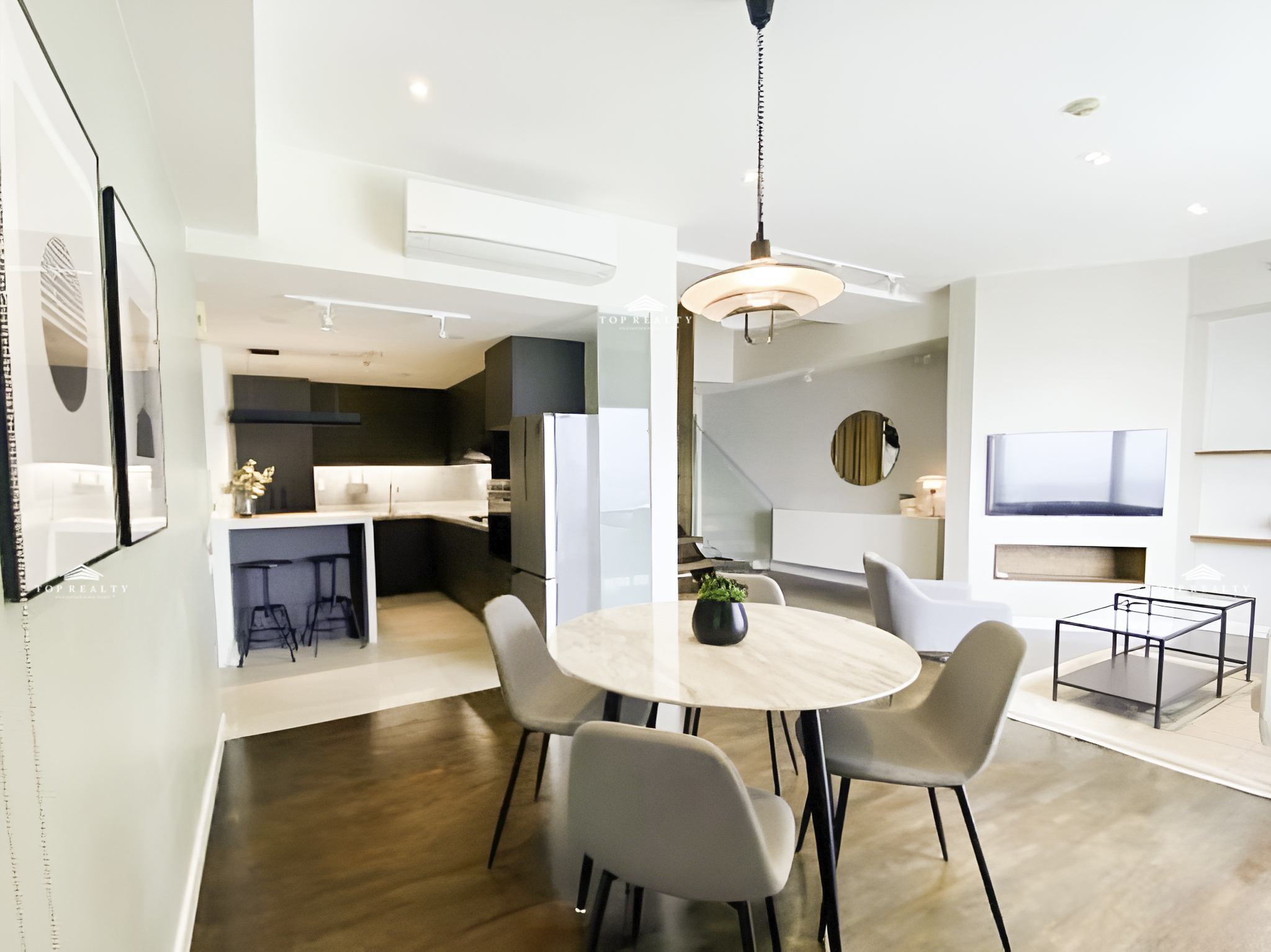 Condo For Rent in Makati