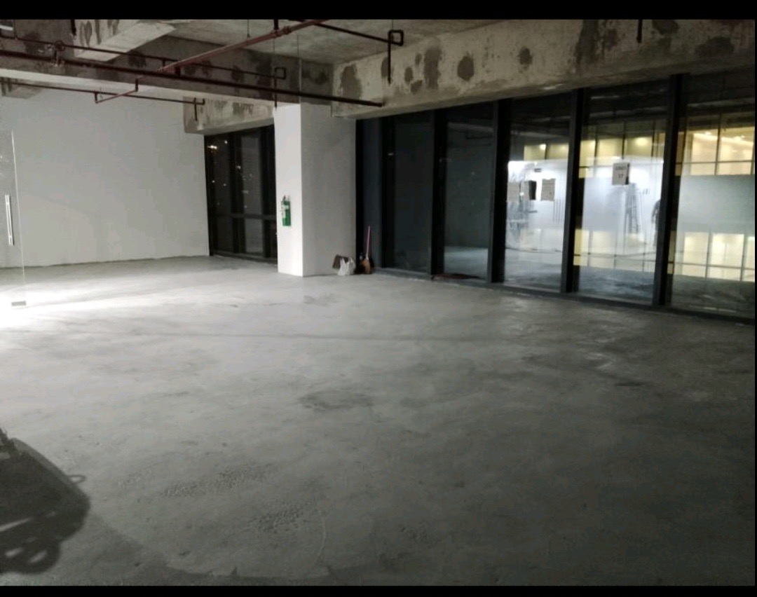 Park Triangle Corporate Plaza | 126sqm Office Space for Sale in Taguig City - Bgc