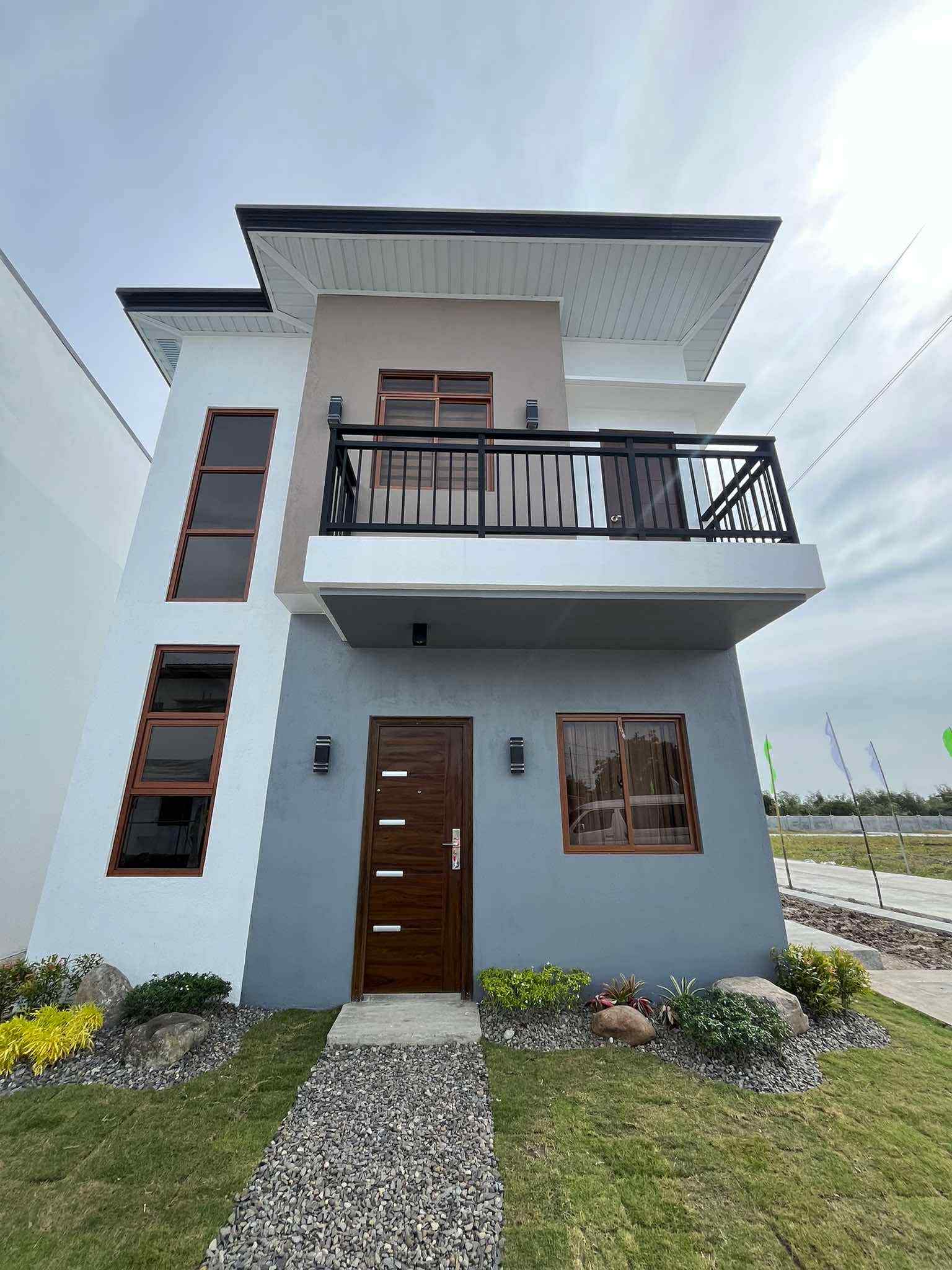 FOR SALE! 4BR  House & Lot for Sale in Brgy Tangub Bacolod City-AP