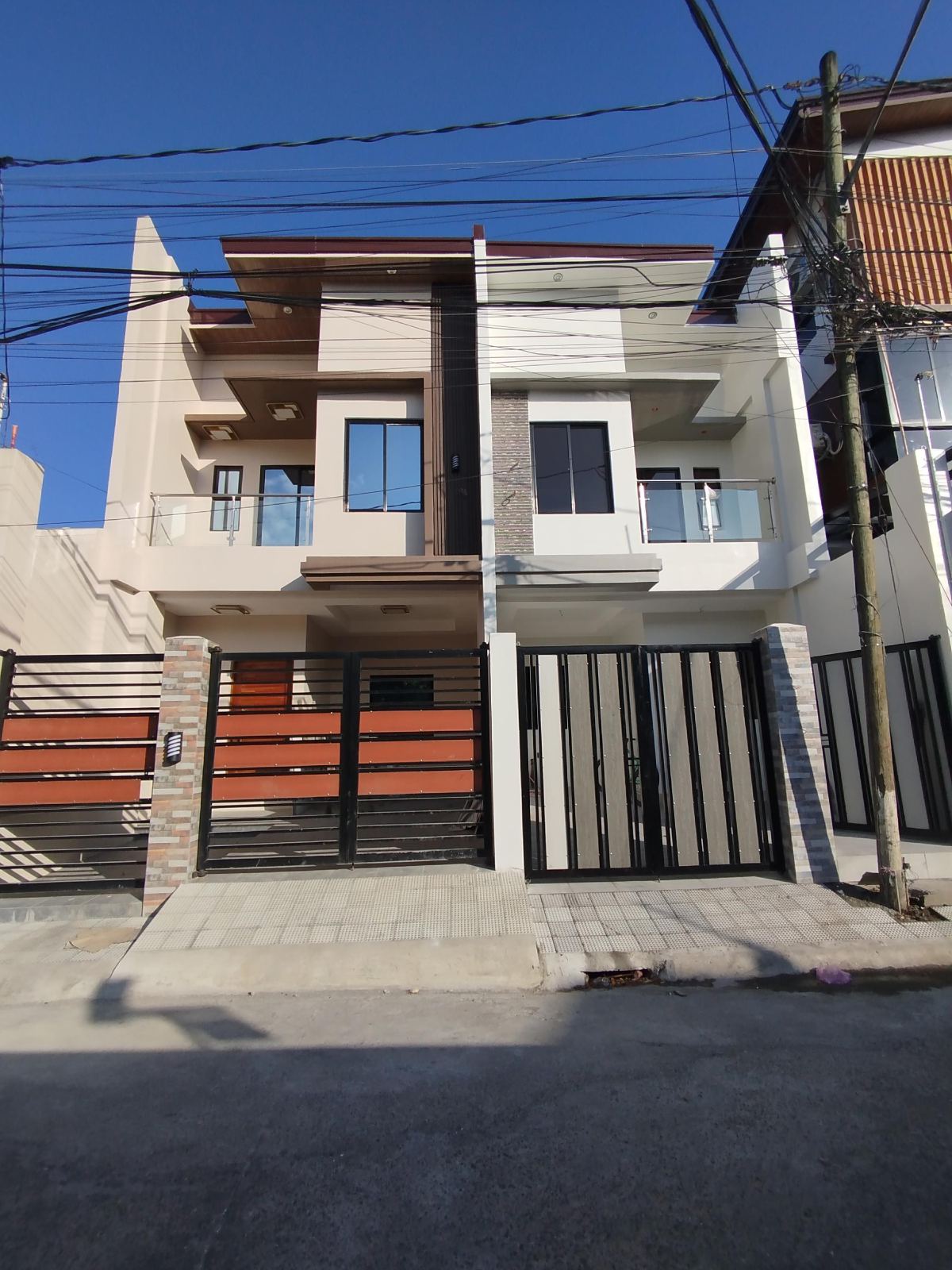 Duplex Two Storey Townhouse for Sale in Greenheights Village Paranaque 10.8M only - JB