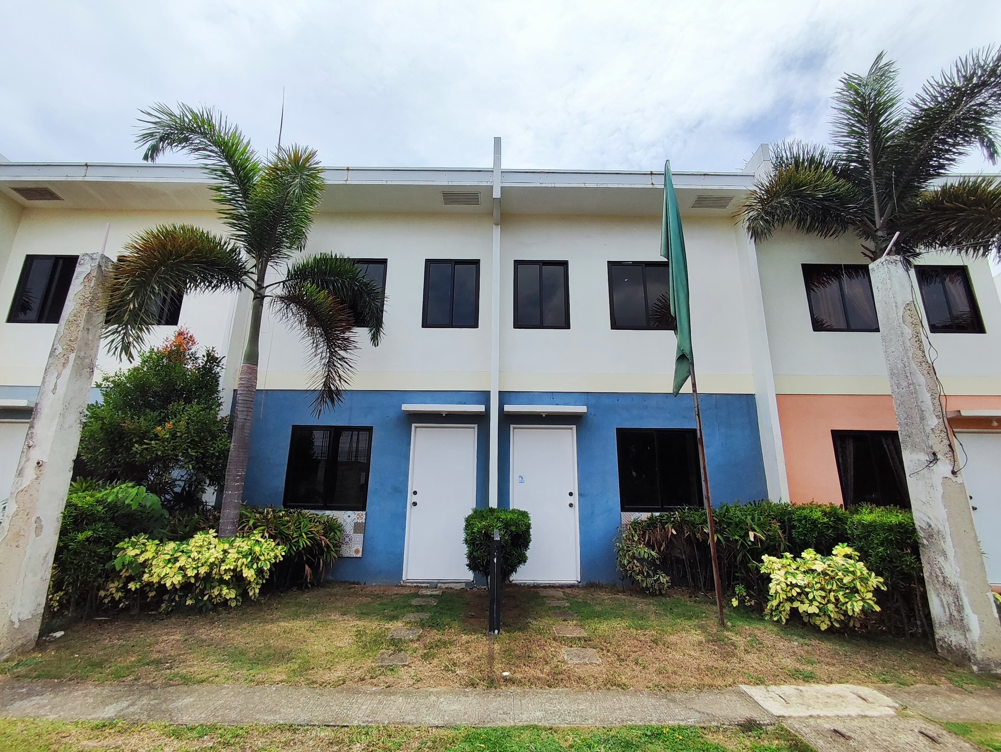 Preselling 2 Storey Townhouse w/2 BR, For Sale in  Brgy. Antipolo Del Norte Lipa City Batangas- EA