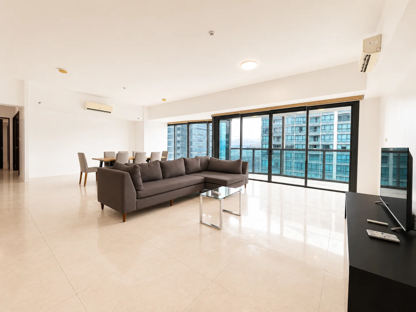Grand Hyatt Residences - Taguig City - Bgc | 4BR 300sqm Condo for Sale in Taguig City - Bgc