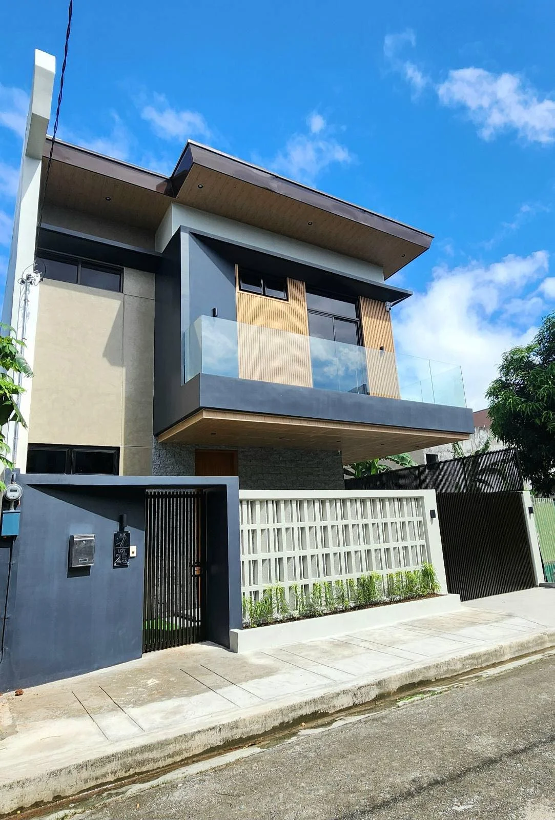 Ciudad Verde Subdivision | 4BR 215sqm House & Lot for Sale in Quezon City