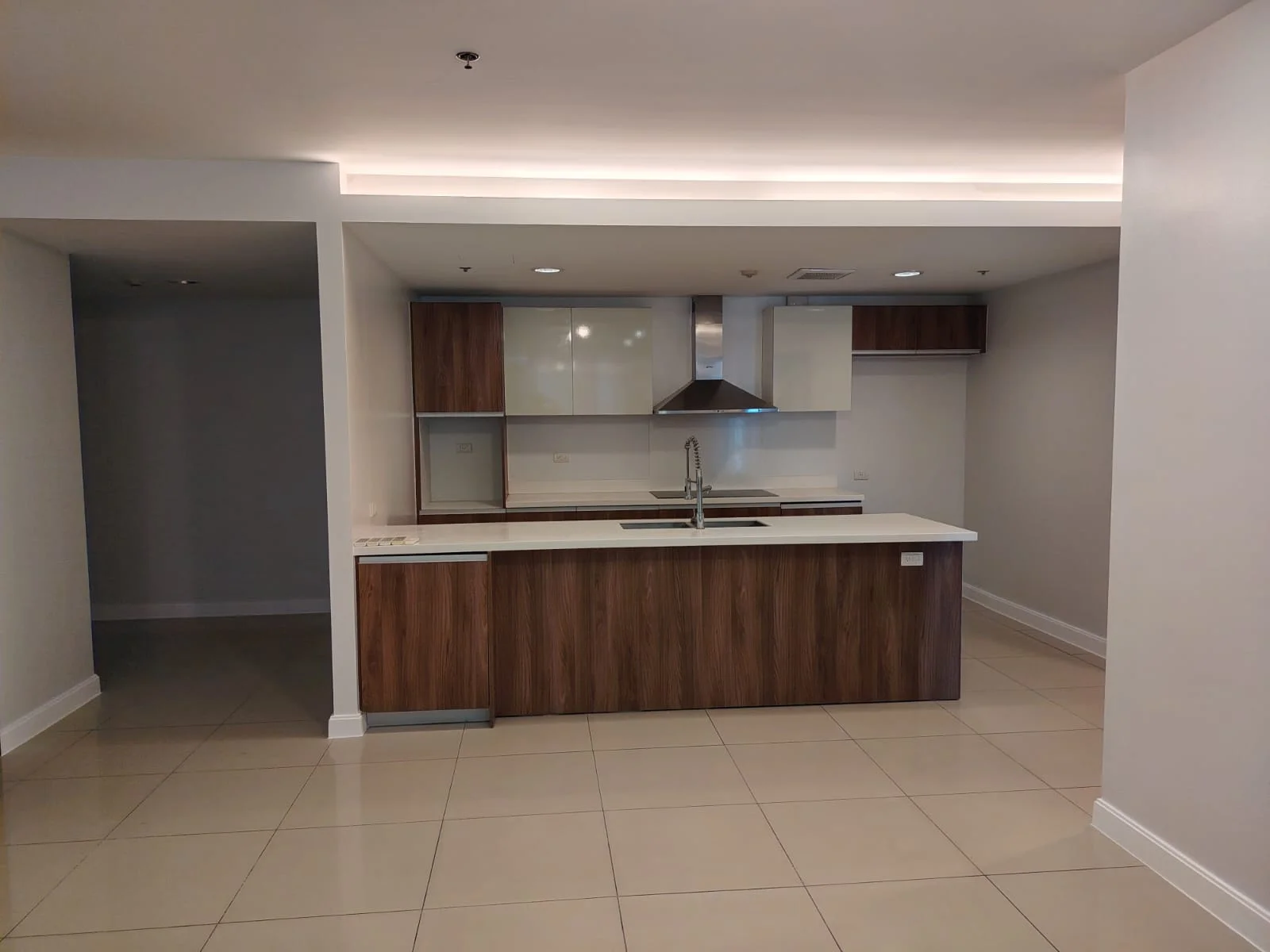 Arbor Lanes | 3BR 171sqm Condo for Rent in Taguig City - Arca South