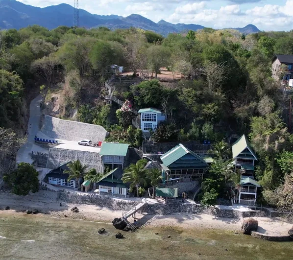 Beachfront Vacation House Or Rest House Or Resort Or Airbnb | 3BR Resort for Sale in Batangas