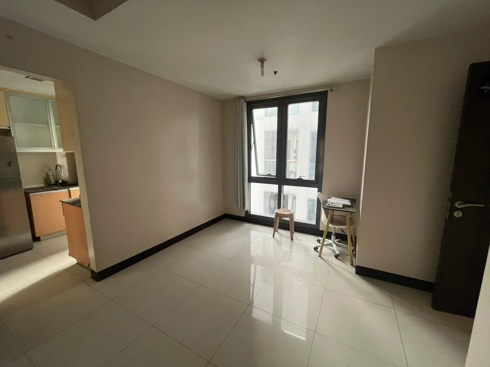 Greenbelt Hamilton | 2BR 55sqm Condo for Sale in Makati City - Legazpi Village