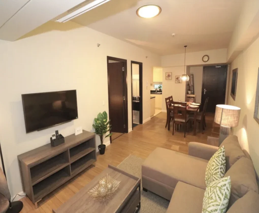 Kroma Tower | 1BR 56sqm Condo for Sale in Makati City - Legazpi Village