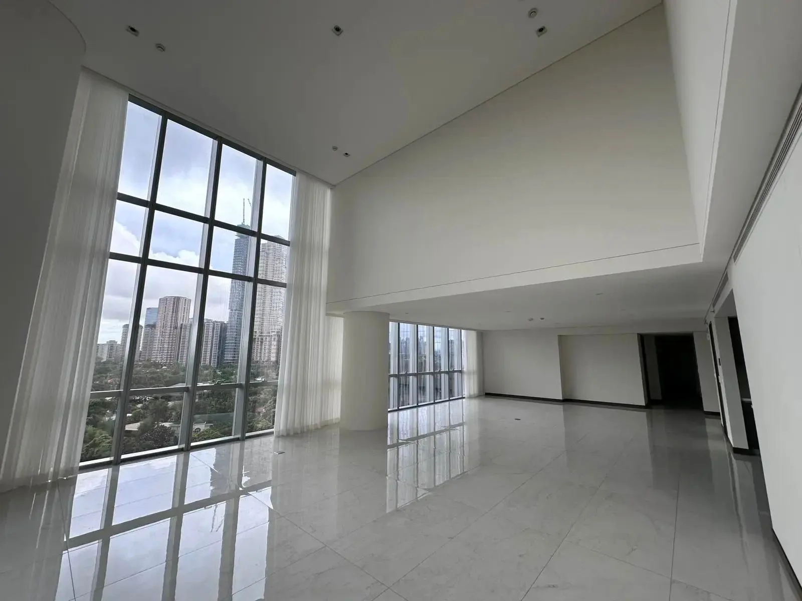 Park Central Towers | 3BR 266sqm Condo for Rent in Makati City