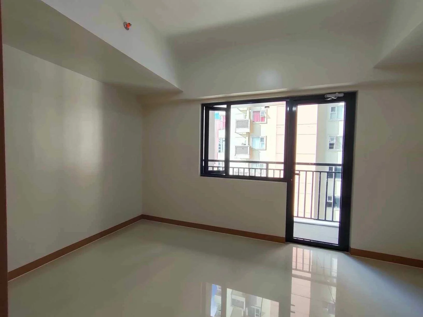 Smdc Red Residences | 1BR 36sqm Condo for Sale in Makati City