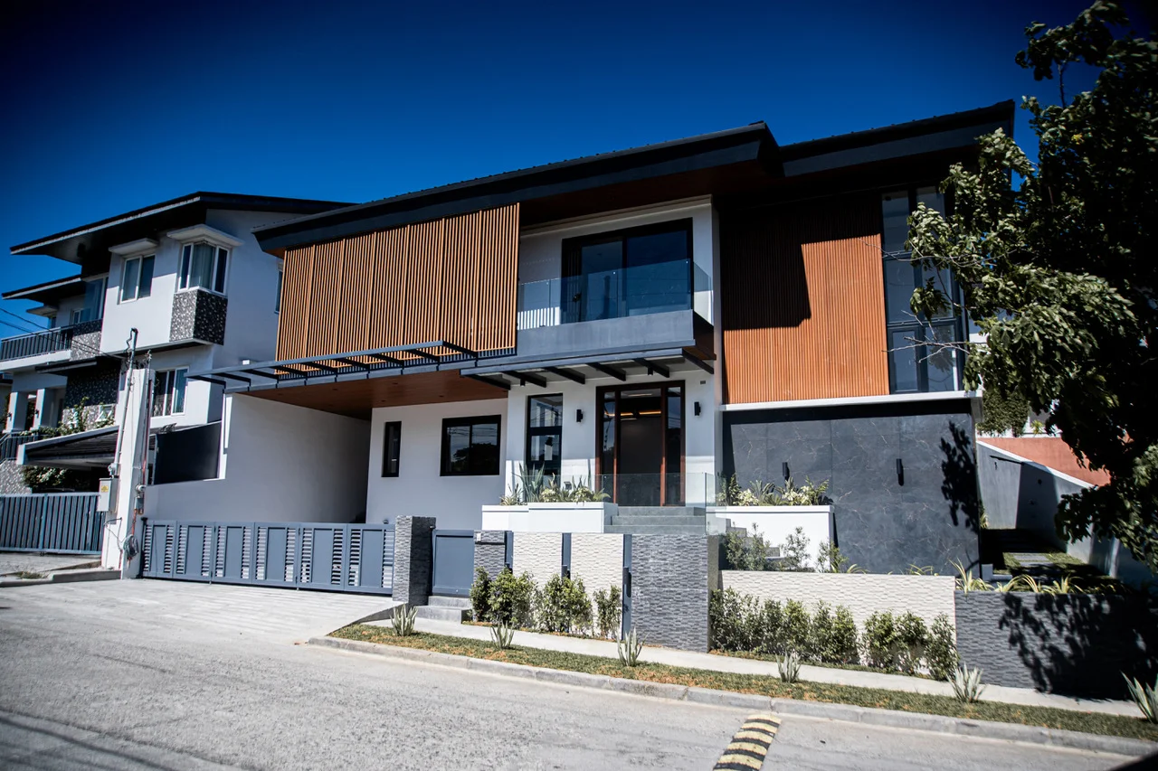 Lindenwood Residences | 3BR 414sqm House & Lot for Sale in Muntinlupa City
