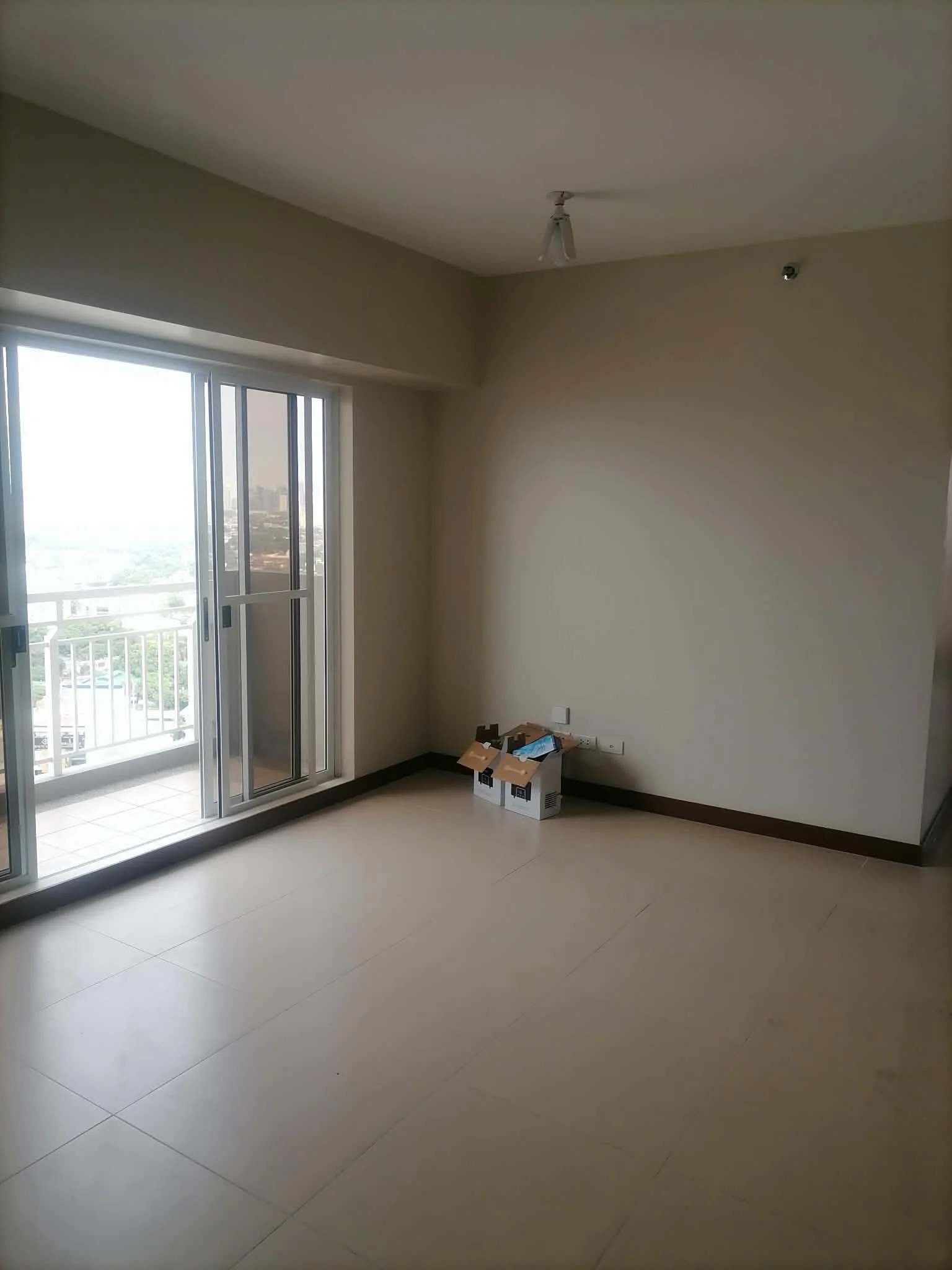 Cameron Residences | 3BR 83sqm Condo for Sale in Quezon City