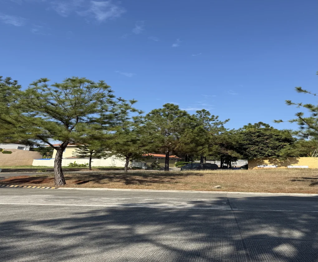 Portofino South | Lot for Sale in Las Piñas City