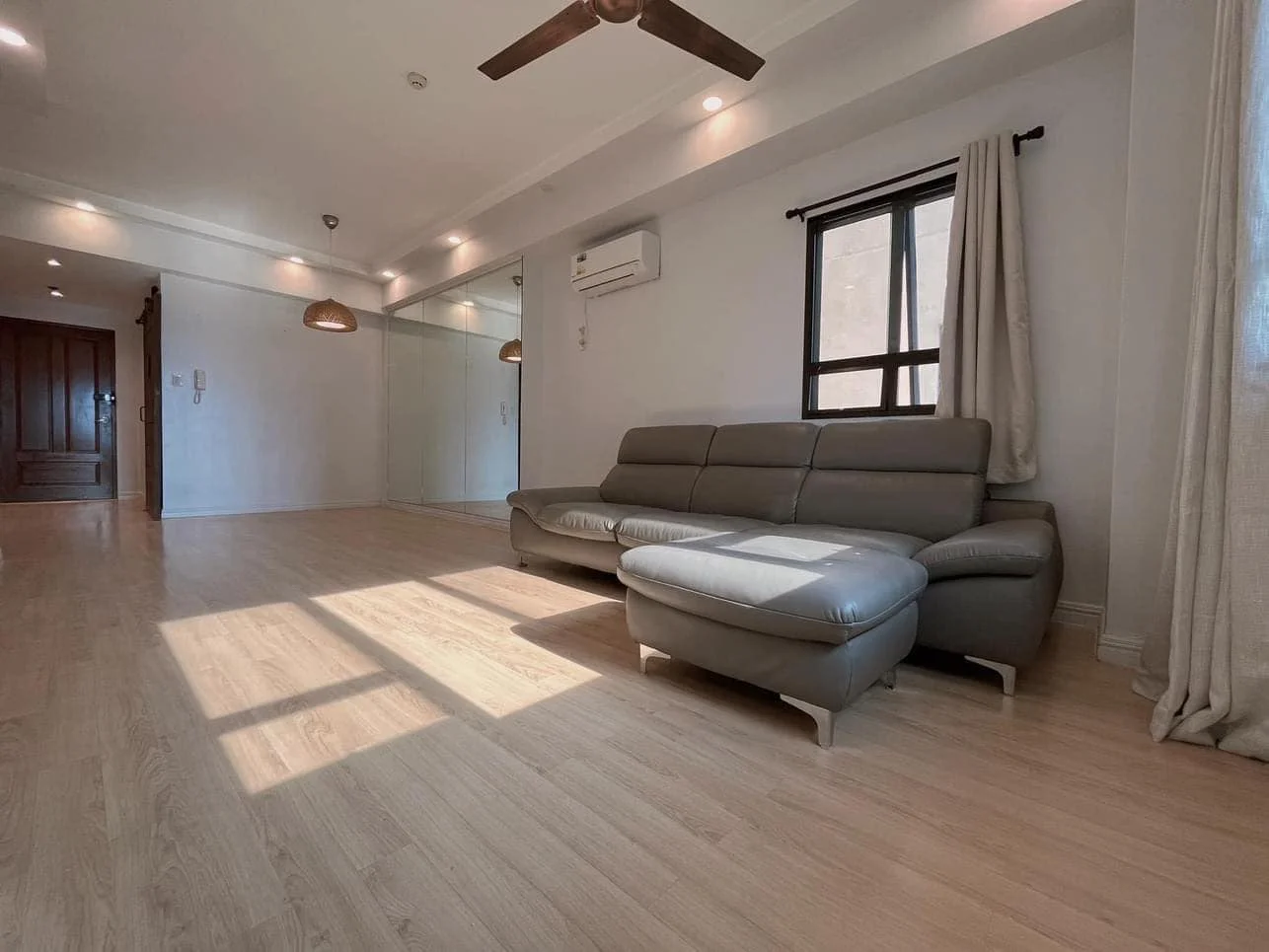 Penhurst Parkplace | 3BR 94sqm Condo for Rent in Taguig City - Bgc