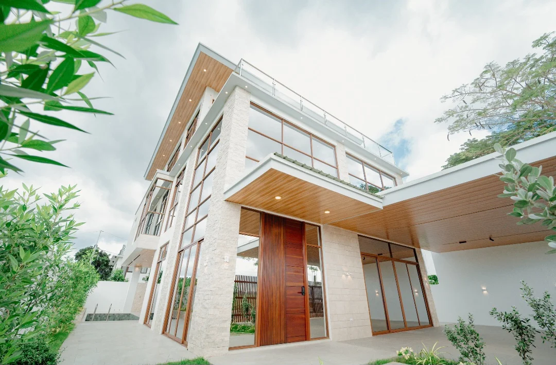 Eastland Heights | 4BR 420sqm House & Lot for Sale in Rizal