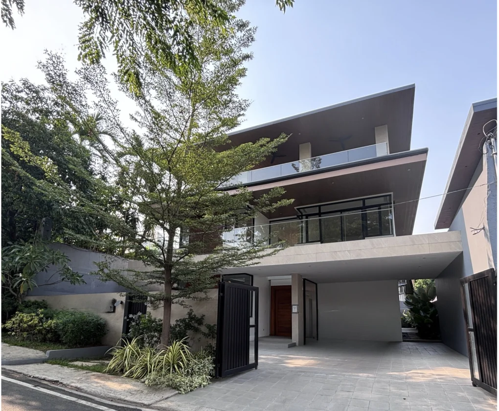 White Plains Subdivision | 7BR 800sqm House & Lot for Sale in Quezon City