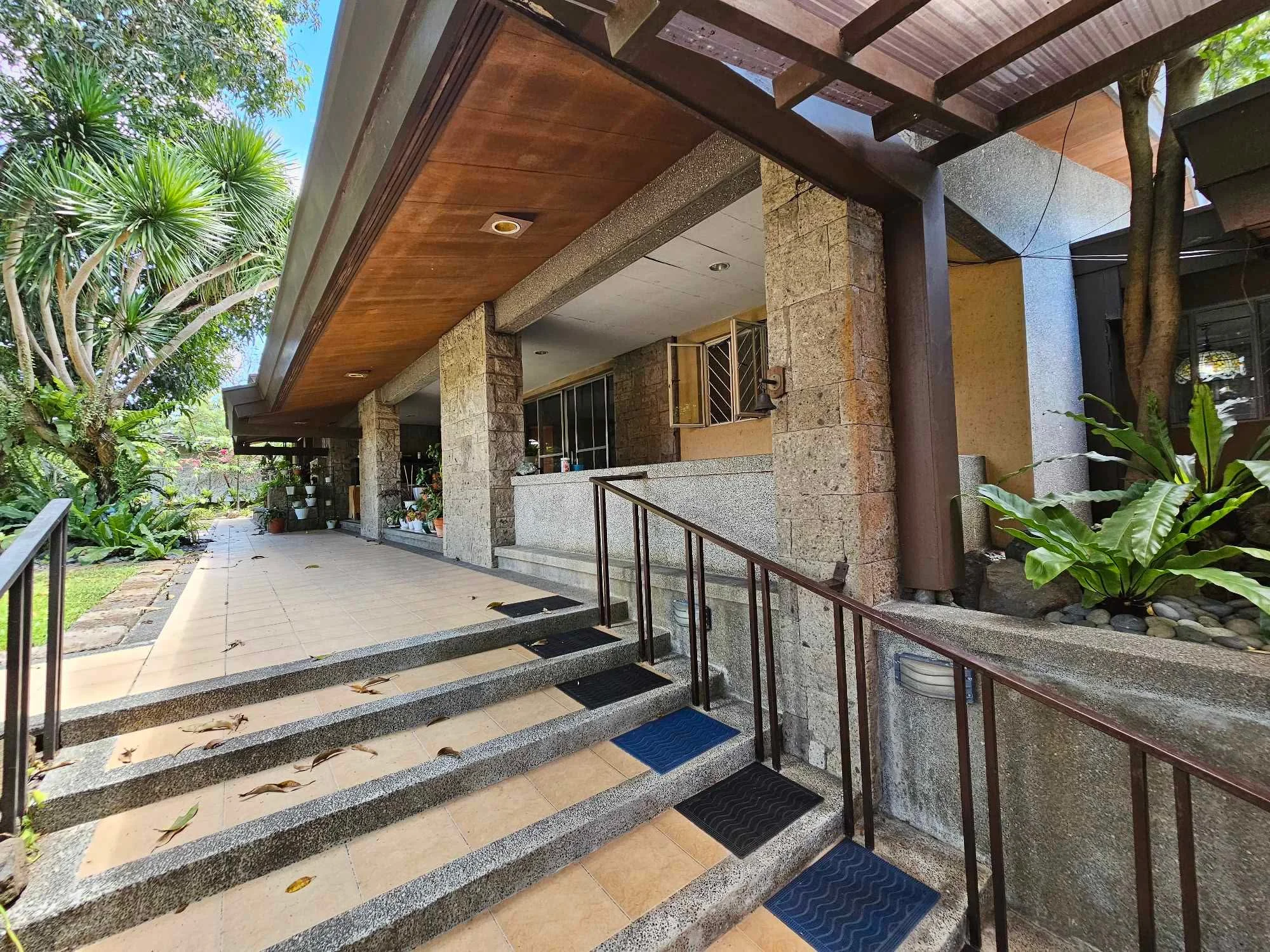 La Vista Subdivision - Quezon City | 4BR 345sqm House & Lot for Sale in Quezon City