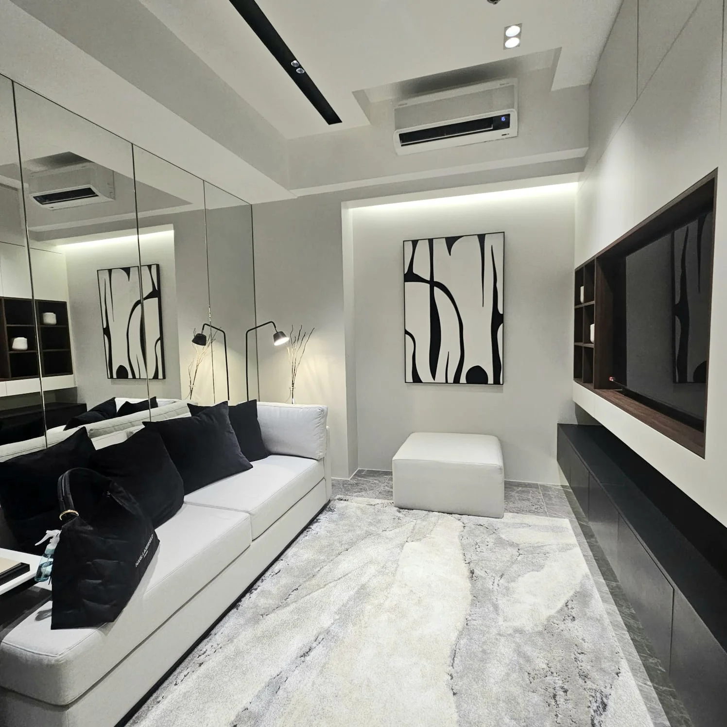 One Uptown Residence | 2BR 69sqm Condo for Sale in Taguig City - Bgc