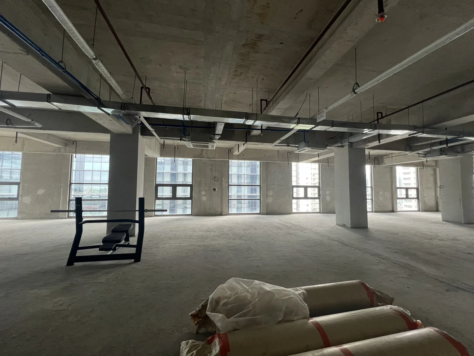 Sennett Corporate Center | 123sqm Office Space for Rent in Taguig City - Bgc