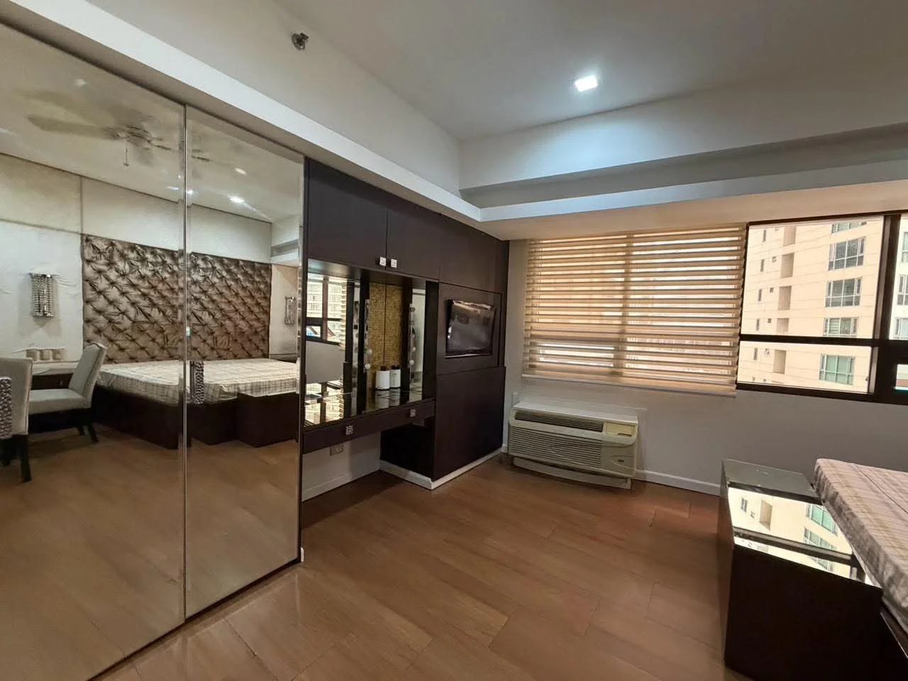 Icon Residences | Studio 36sqm Condo for Rent in Taguig City - Bgc