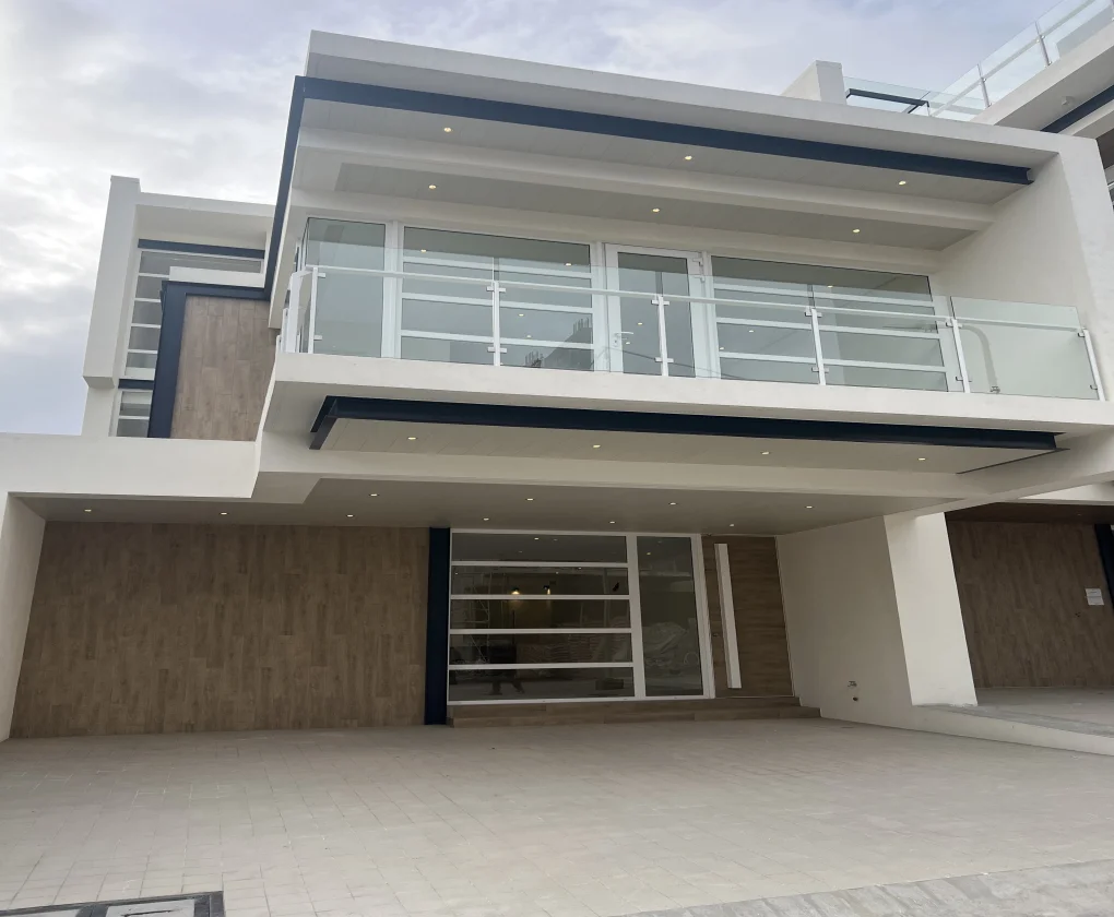 M Residences | 3BR 300sqm Townhouse for Sale in Quezon City