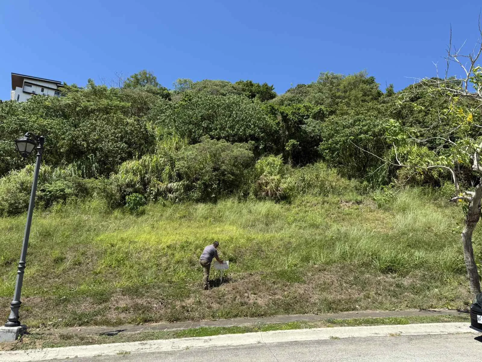 Domaine Le Jardin Twin Lakes | Lot for Rent in Tagaytay City