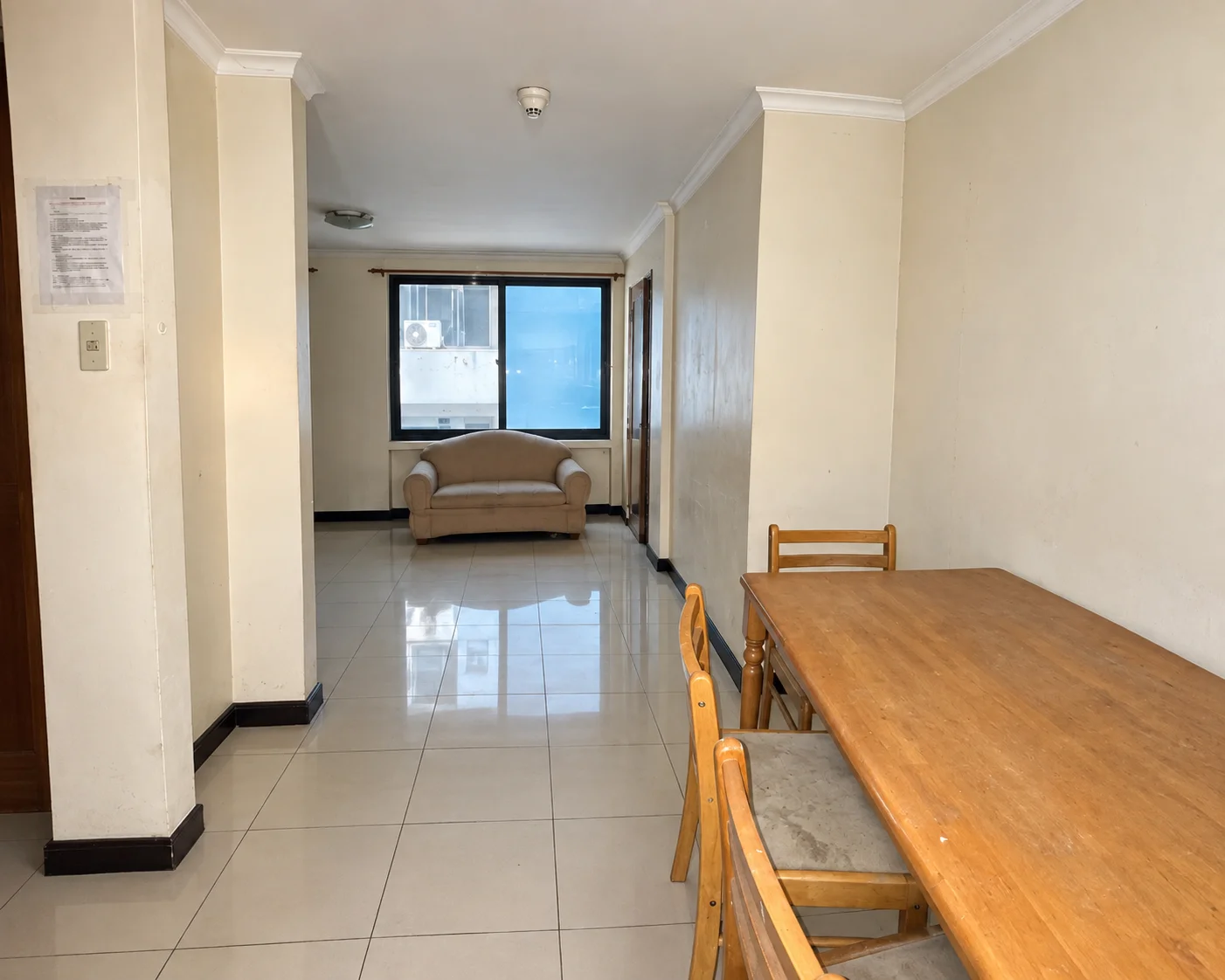 West Of Ayala Condominium | 1BR 38sqm Condo for Sale in Makati City