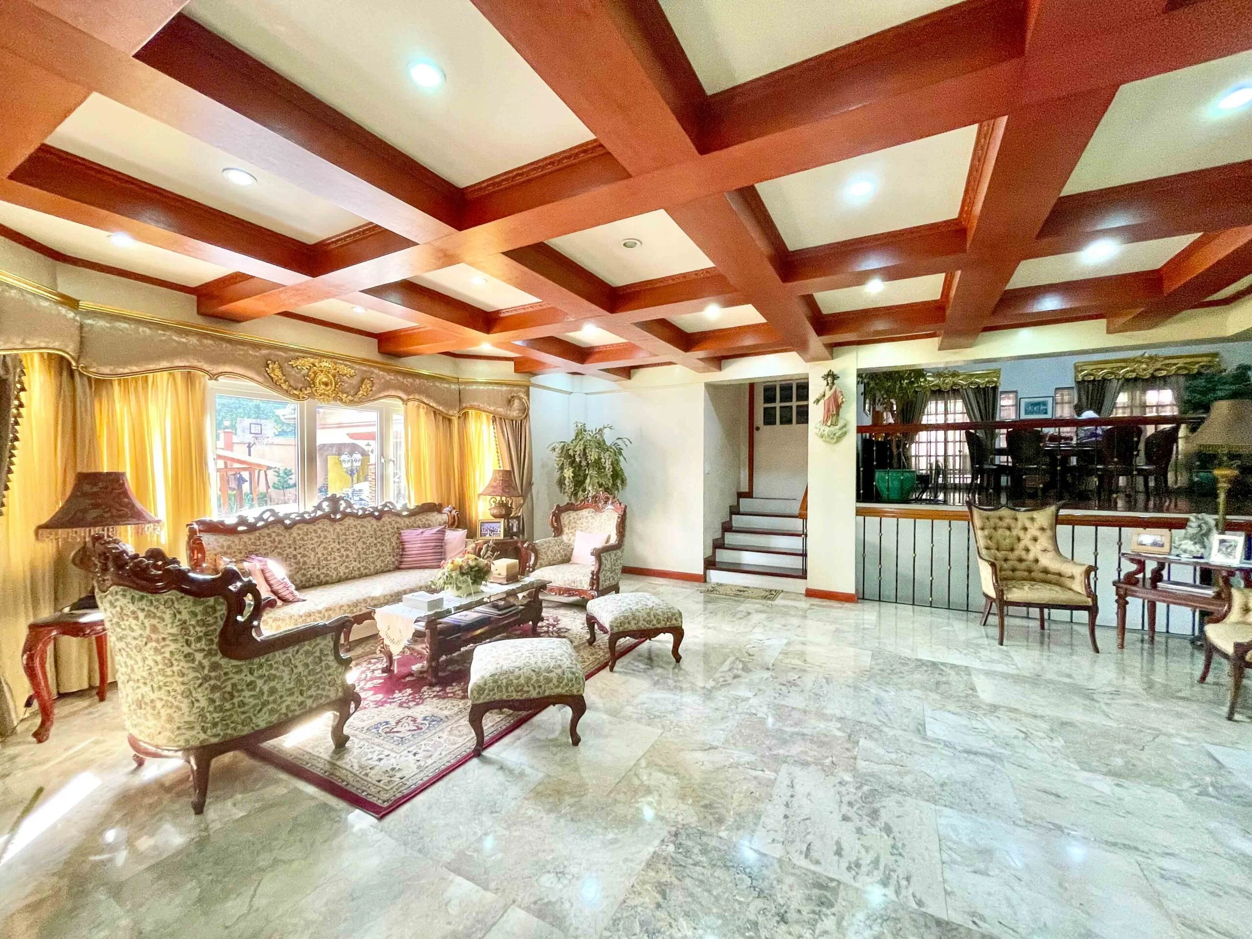 Capitol Homes Subd | 7BR 900sqm House & Lot for Sale in Quezon City