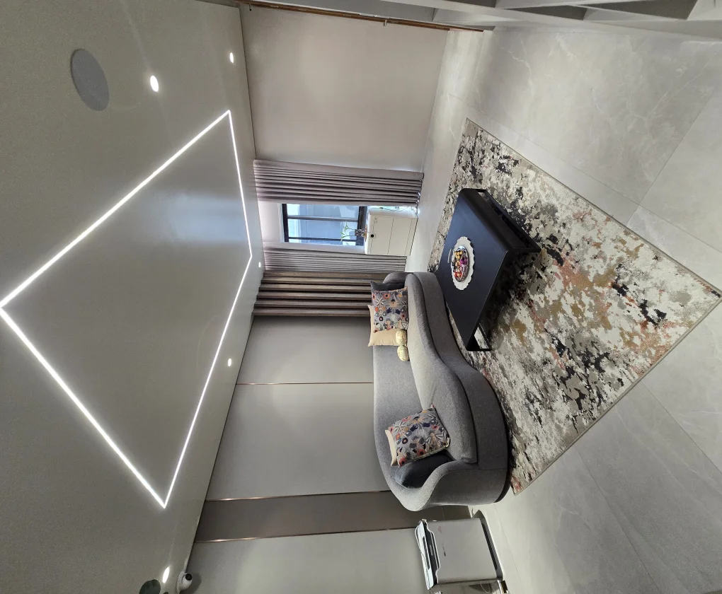 Glendale Heights (near Mariposa) | 3BR 226sqm House & Lot for Sale in Quezon City