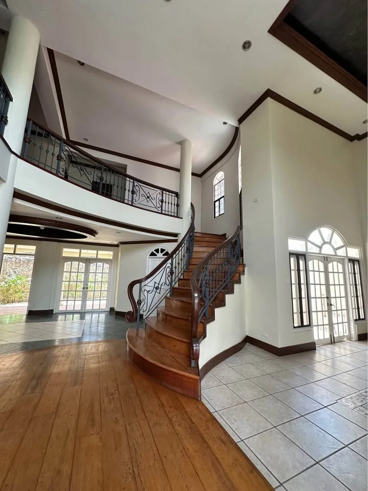 Bf Homes | 6BR 324sqm House & Lot for Sale in Parañaque City