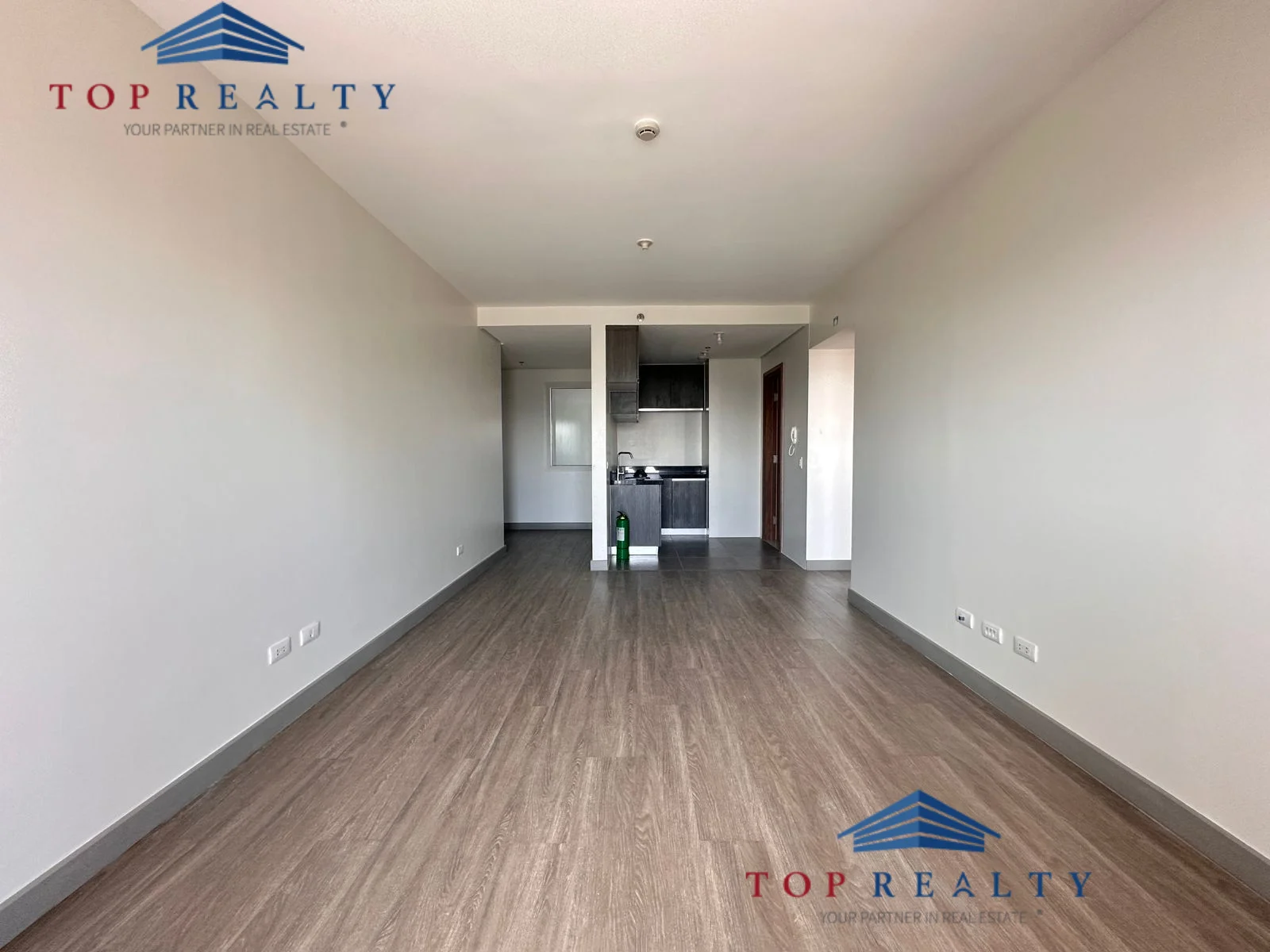 The Connor At Greenhills | 2BR 86sqm Condo for Rent in San Juan City