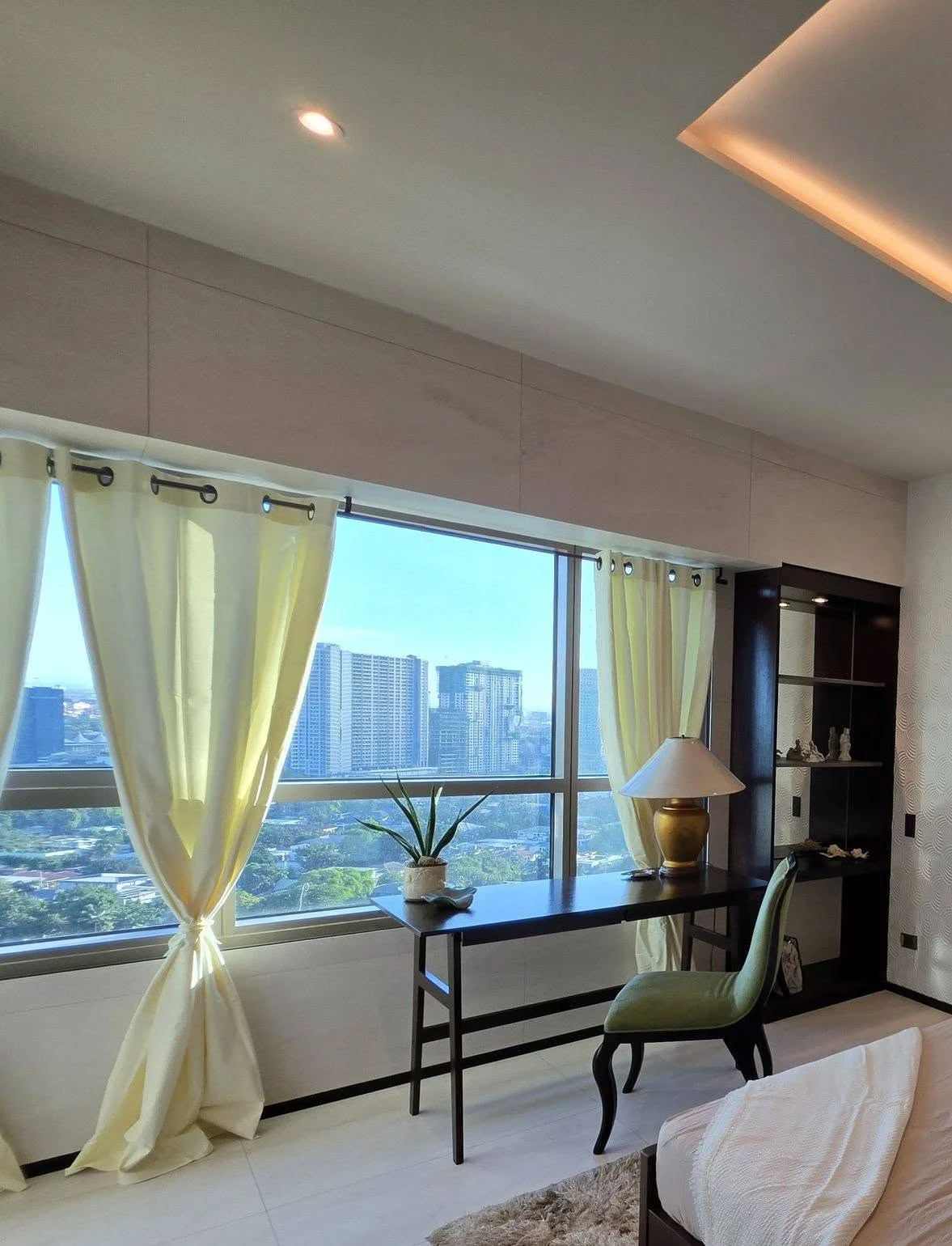 The Residences At Greenbelt | 2BR 102sqm Condo for Rent in Makati City