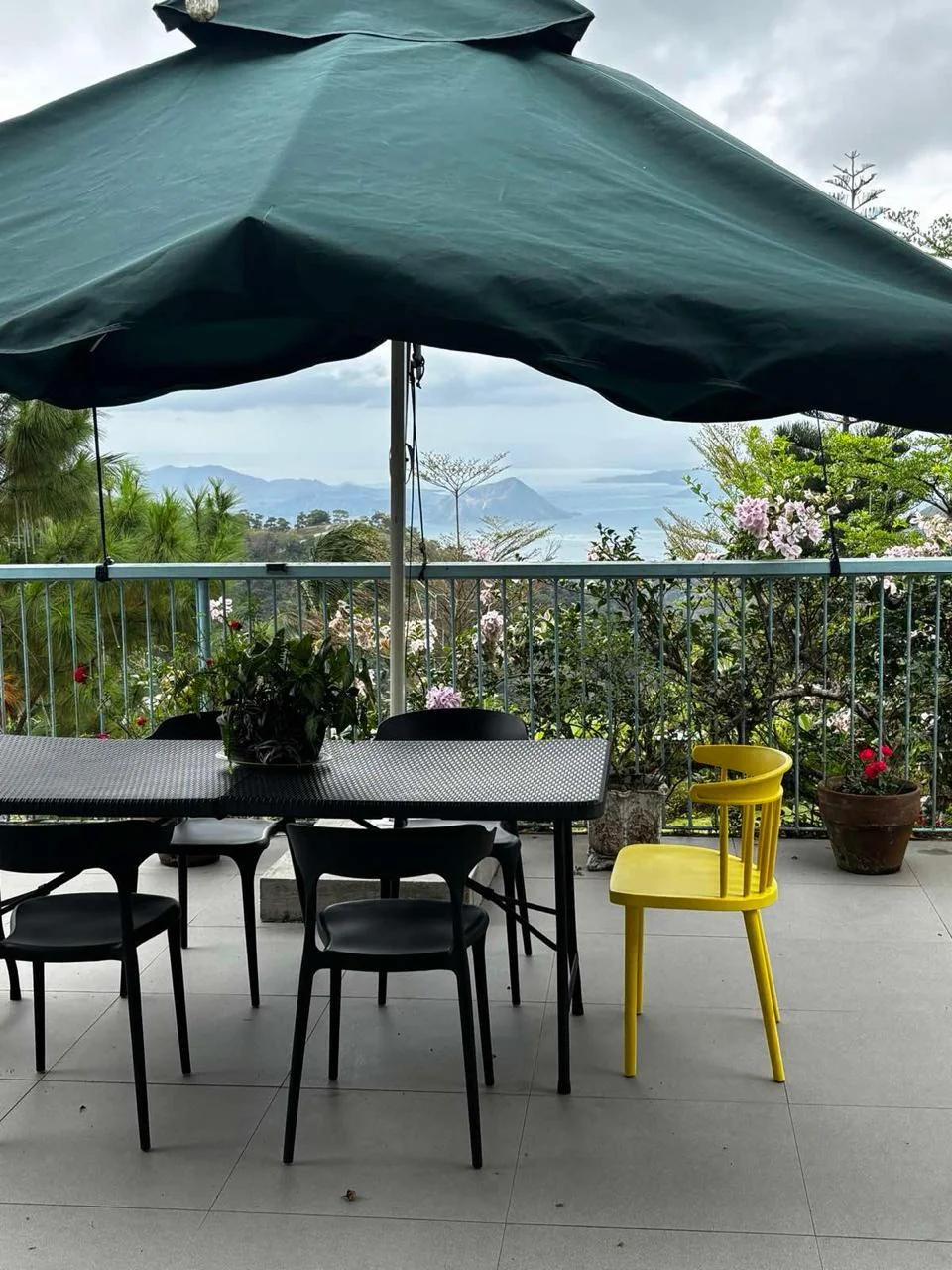 Tagaytay House And Lot - Tanauan-talisay-tagaytay Rd. | House & Lot for Sale in Tagaytay City