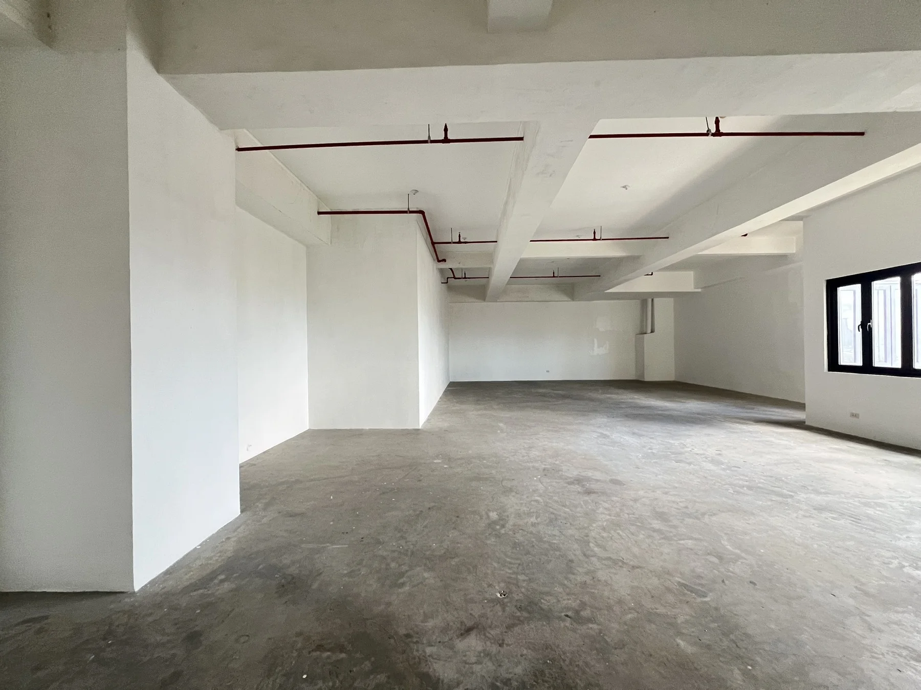 Fu Hong Warehouse | 182sqm Warehouse for Rent in City Of Manila