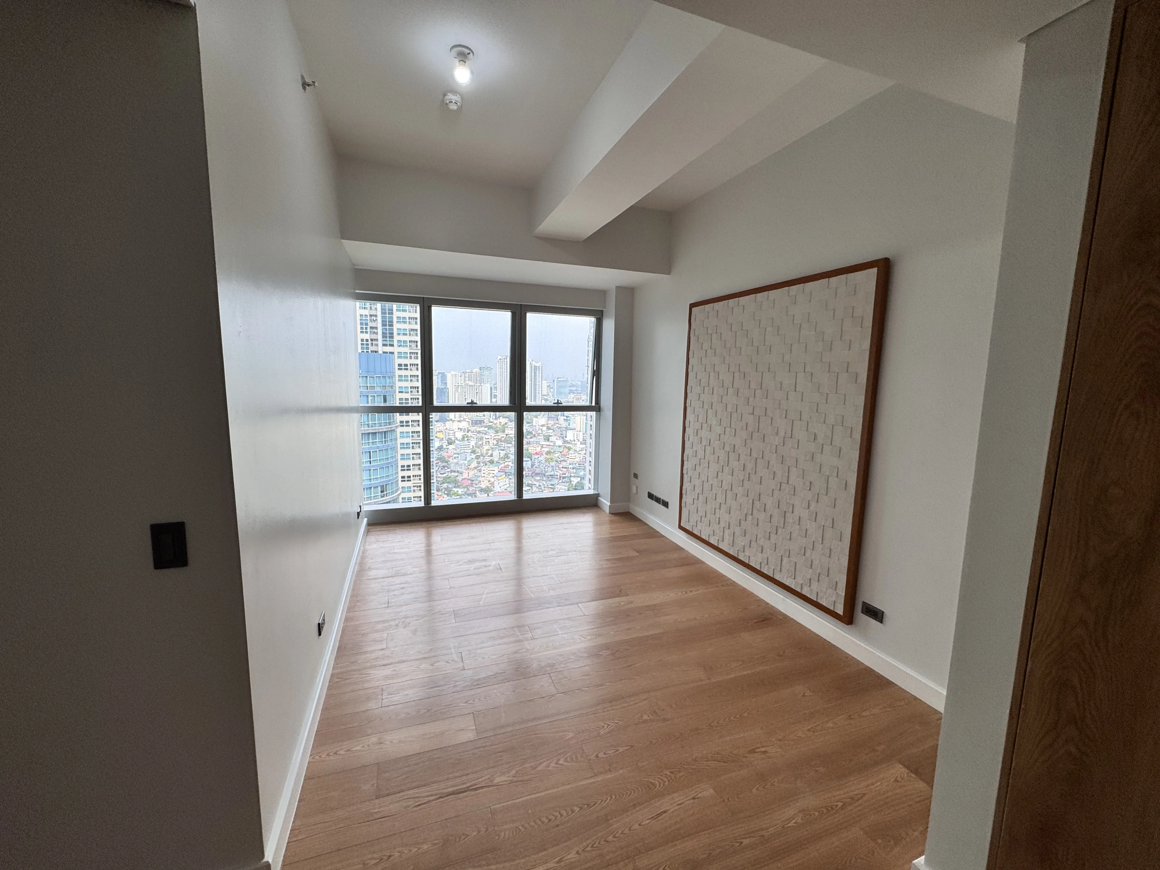 The Seasons Residences | 2BR 62sqm Condo for Sale in Taguig City - Bgc