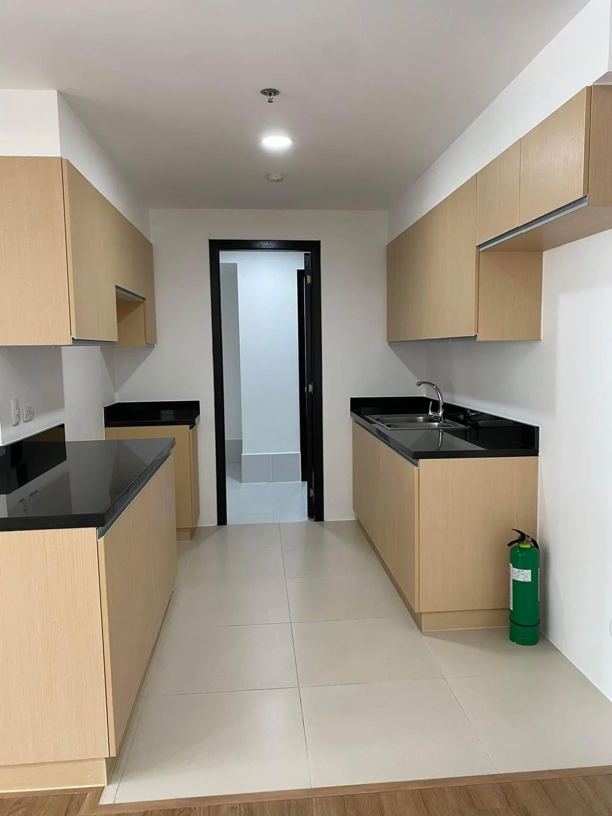 The Veranda | 3BR 110sqm Condo for Sale in Taguig City - Arca South