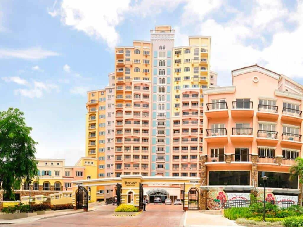 Tuscany Private Estate | 1BR 65sqm Condo for Sale in Taguig City - Mckinley