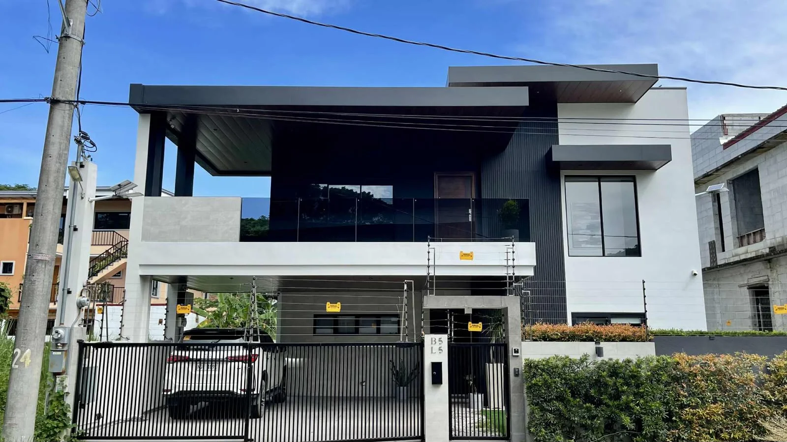 Orchard Golf & Country Club | 5BR 300sqm House & Lot for Sale in Cavite