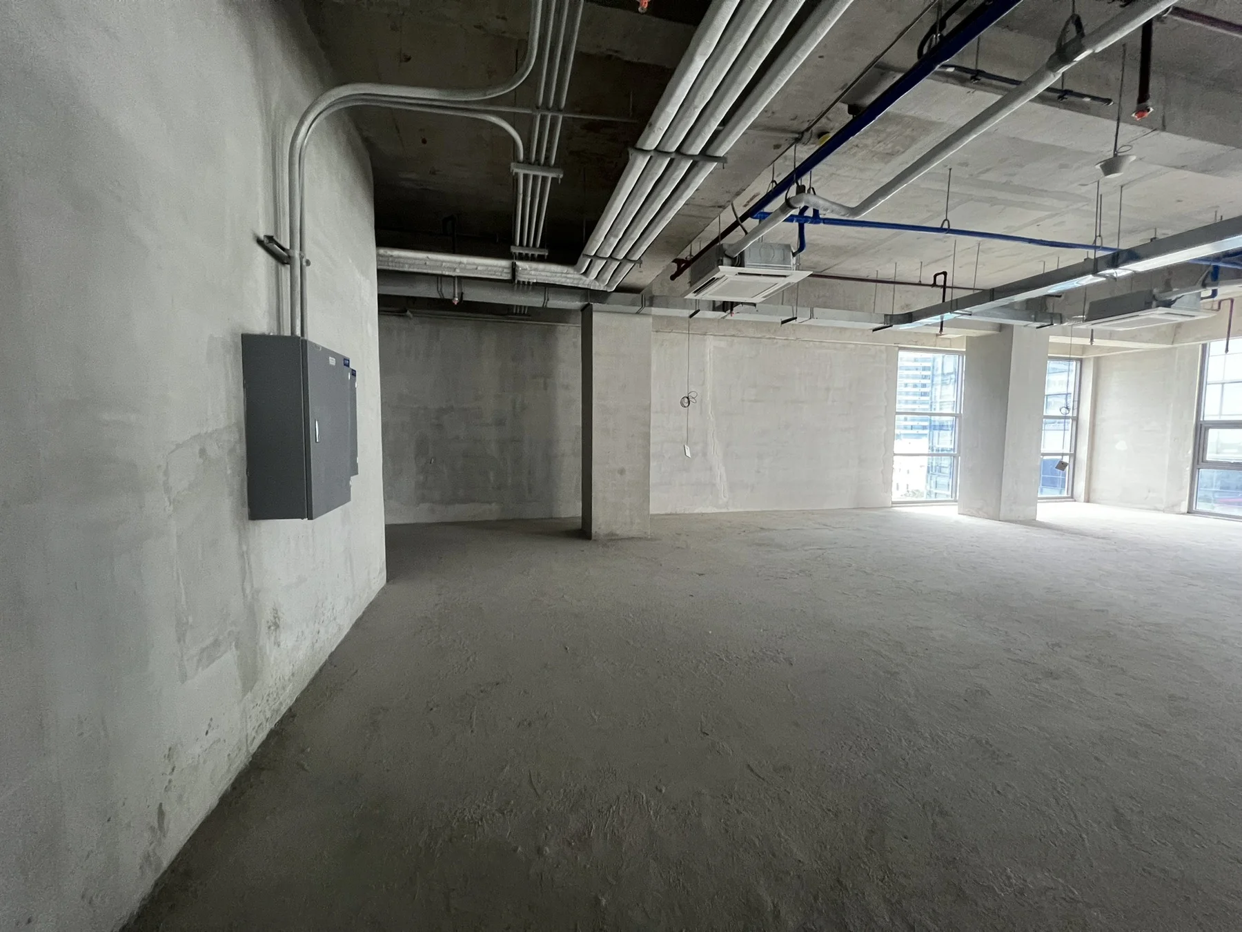 Sennett Corporate Center | 181sqm Office Space for Rent in Taguig City - Bgc