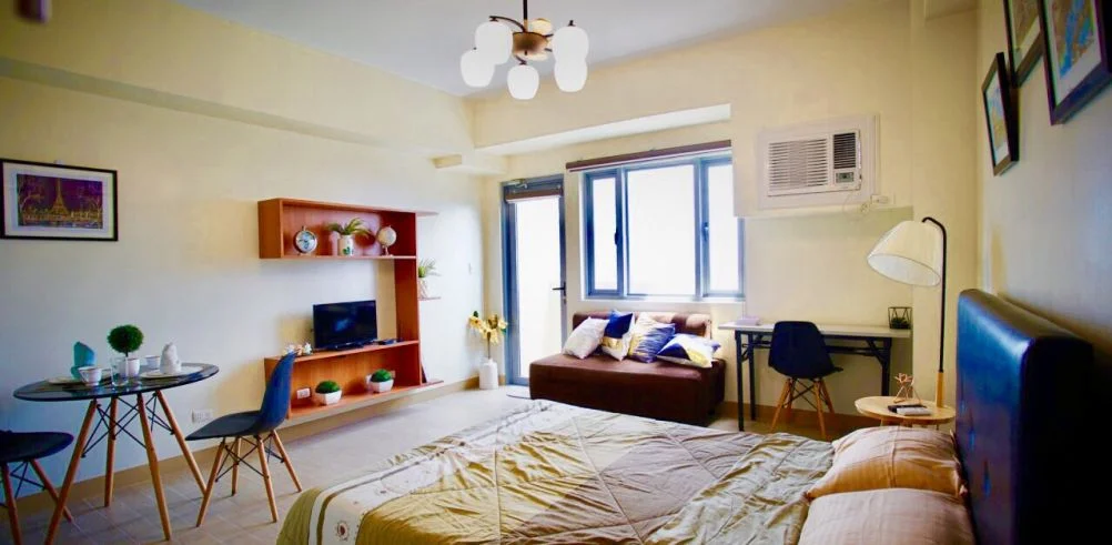 Manhattan Plaza 1 | Studio 36sqm Condo for Sale in Quezon City