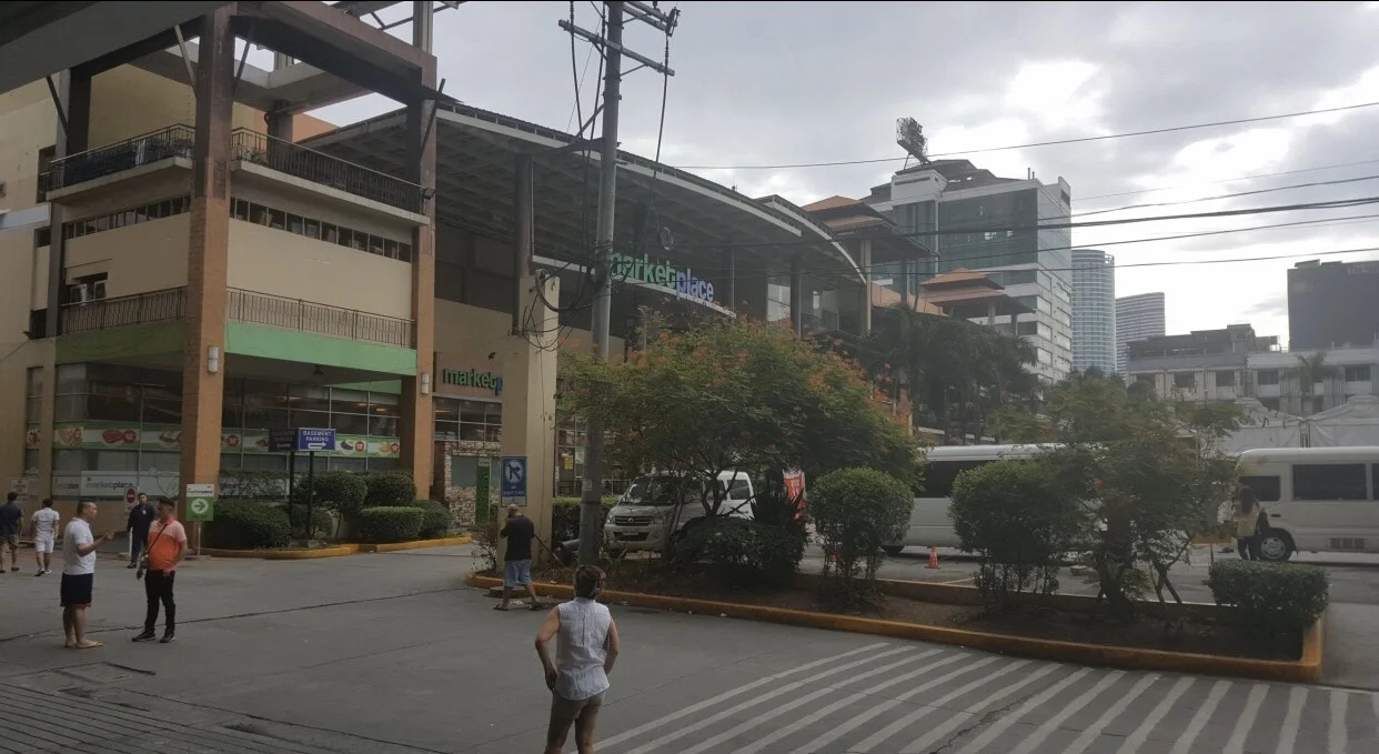 A. Venue Suites Condo | 3BR 132sqm Condo for Rent in Makati City