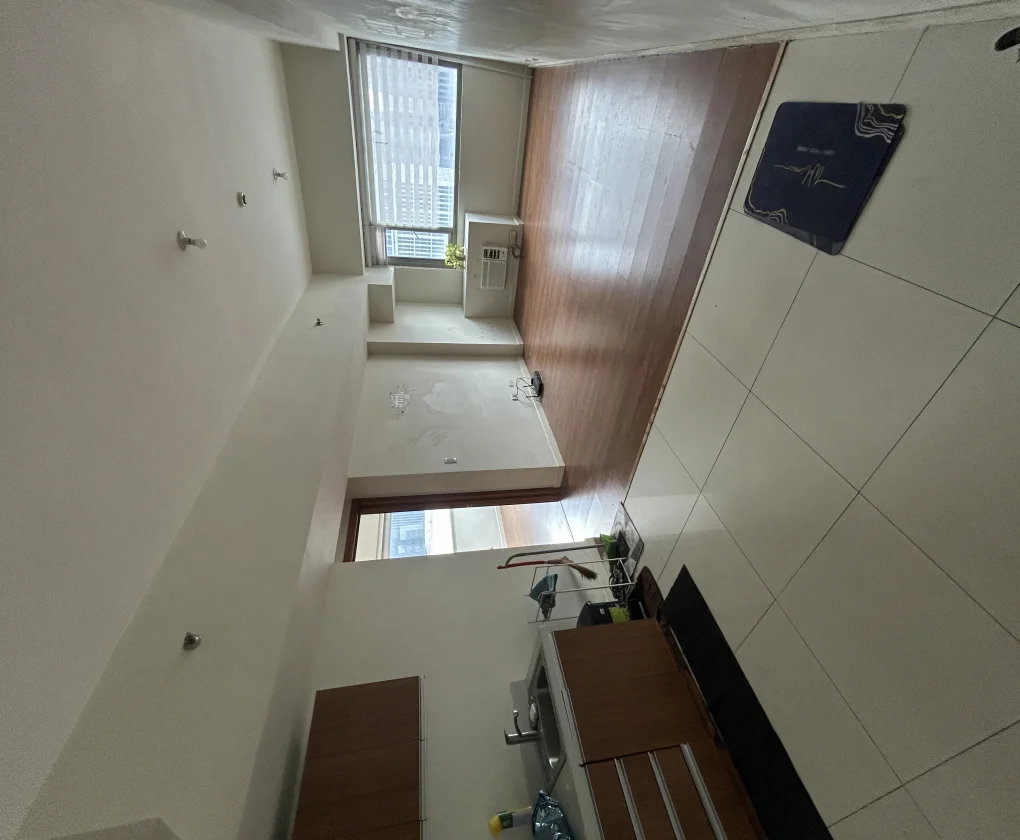 Eton Tower Makati | 1BR 49sqm Condo for Sale in Makati City - Legazpi Village