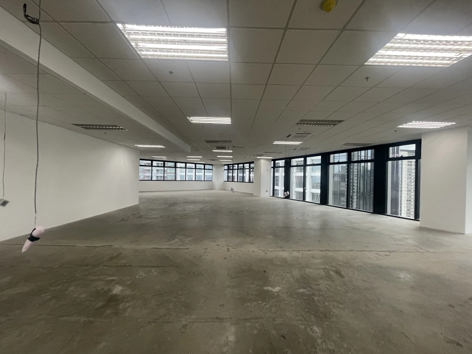 Mj Fort | 267sqm Office Space for Rent in Taguig City - Bgc