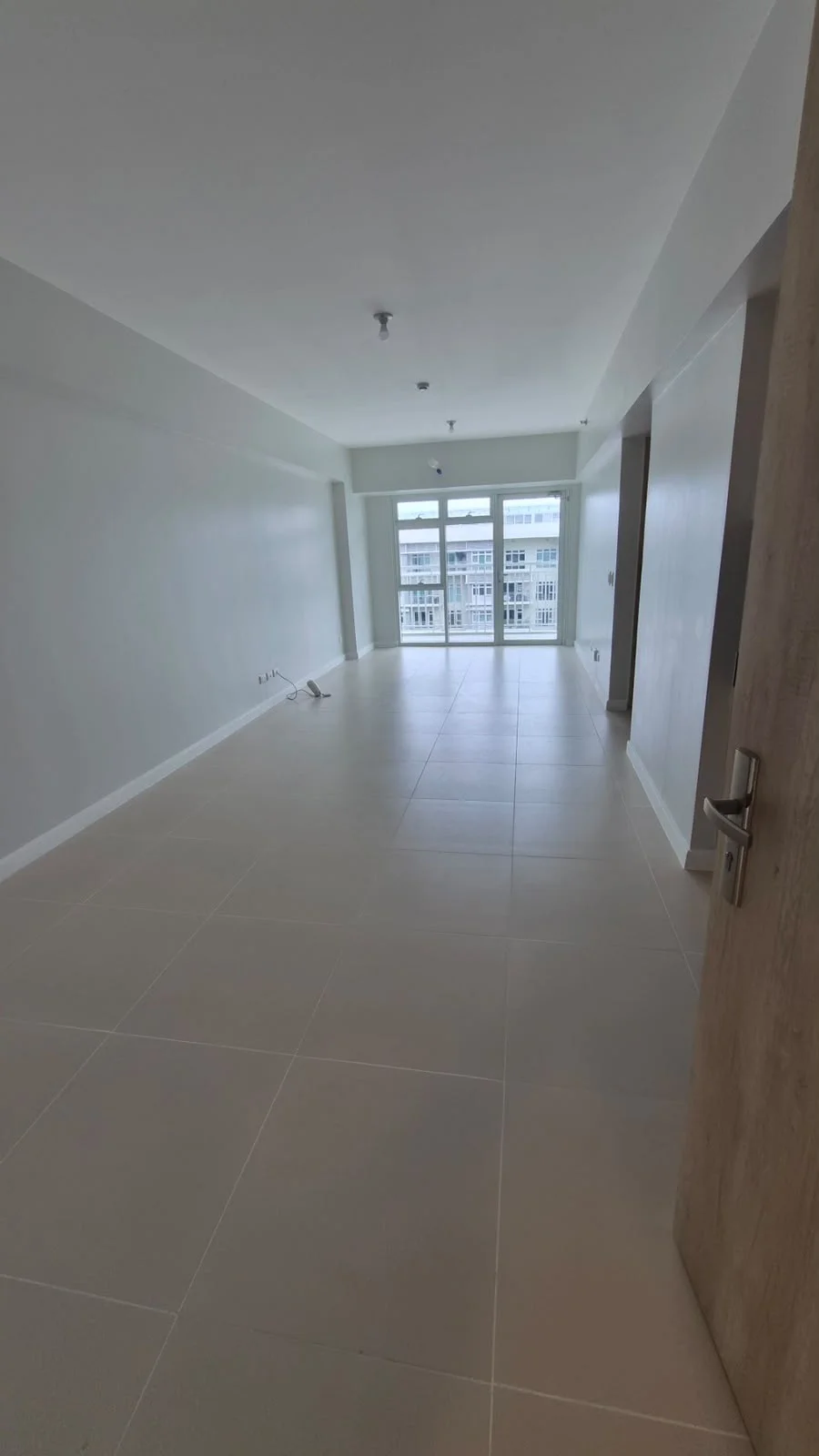 Park Cascades Arca South | 2BR 92sqm Condo for Rent in Taguig City - Arca South