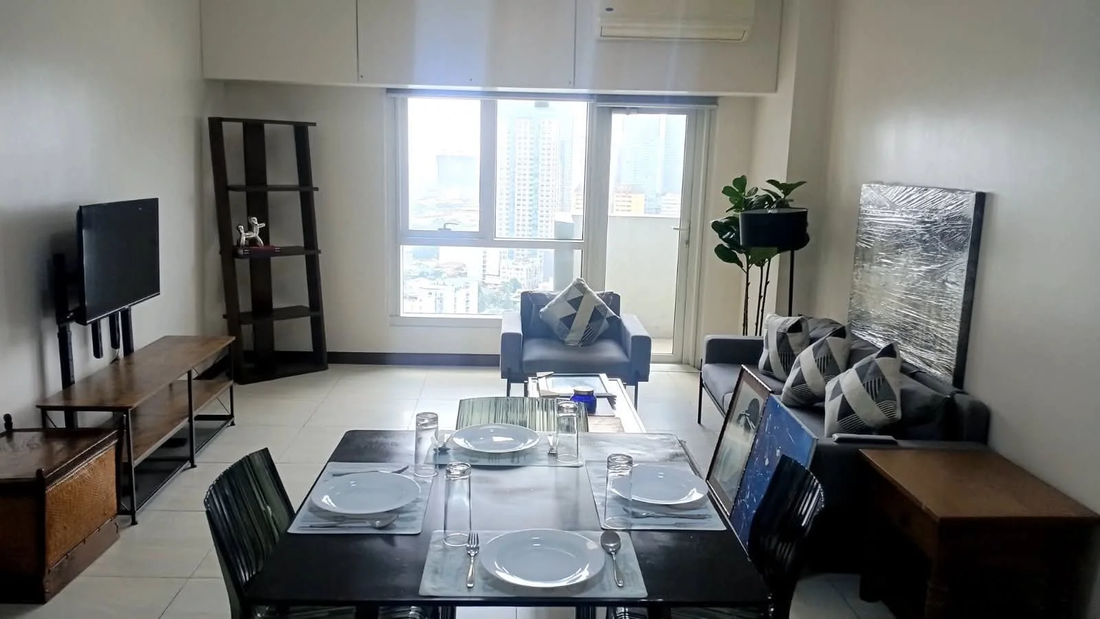 The Royalton At Capitol Commons | 1BR 64sqm Condo for Rent in Pasig City