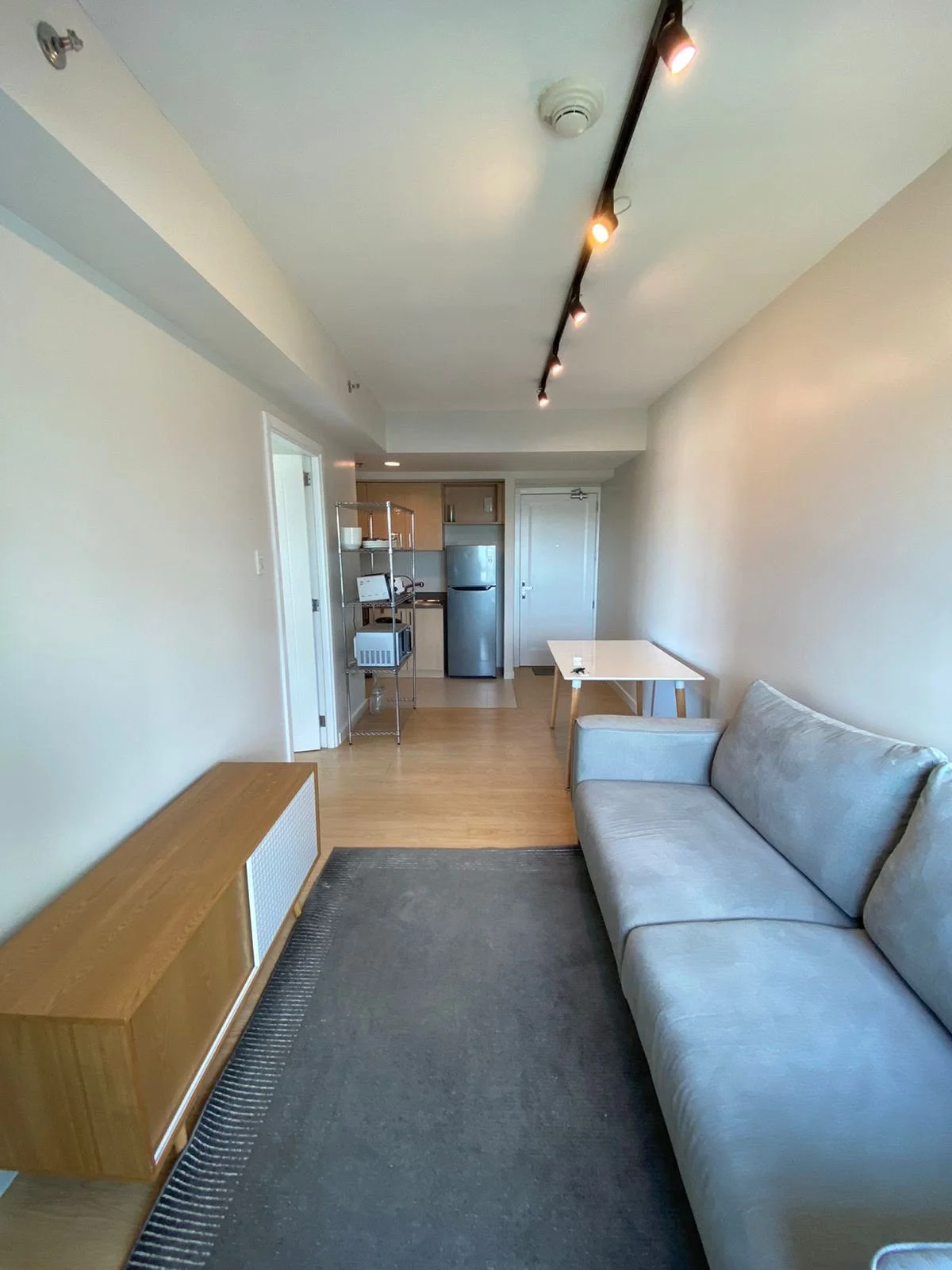 The Grove | 1BR 41sqm Condo for Rent in Pasig City