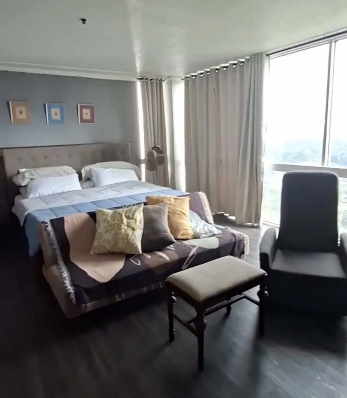 Wack Wack Twin Towers | 2BR 178sqm Condo for Sale in Mandaluyong City
