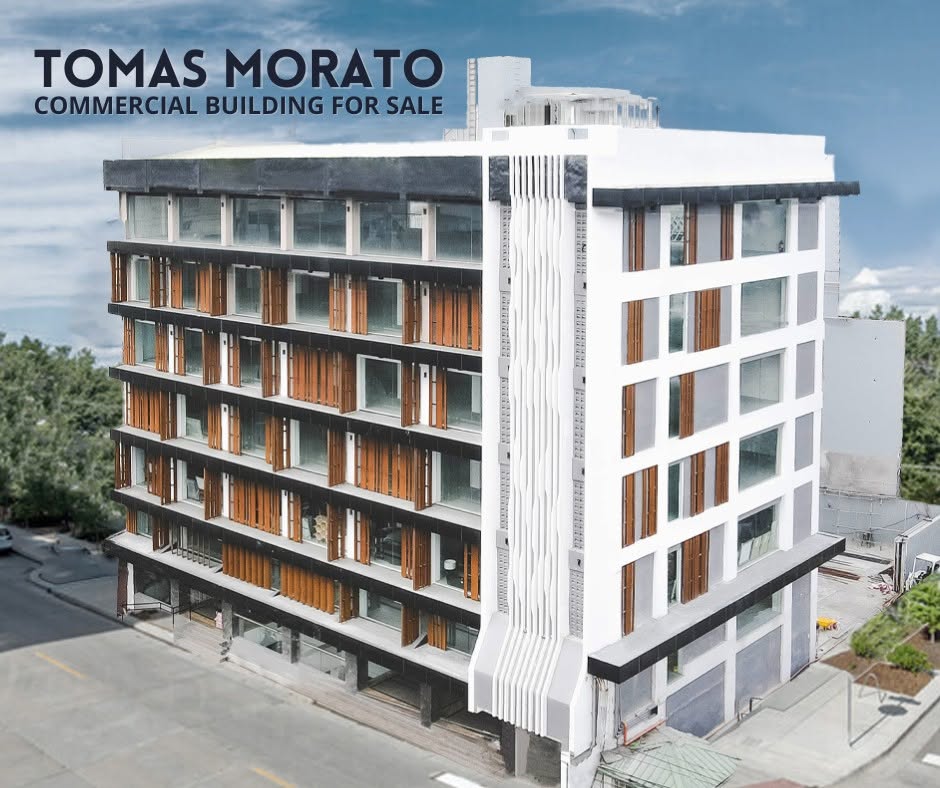 Tomas Morato Commercial Building